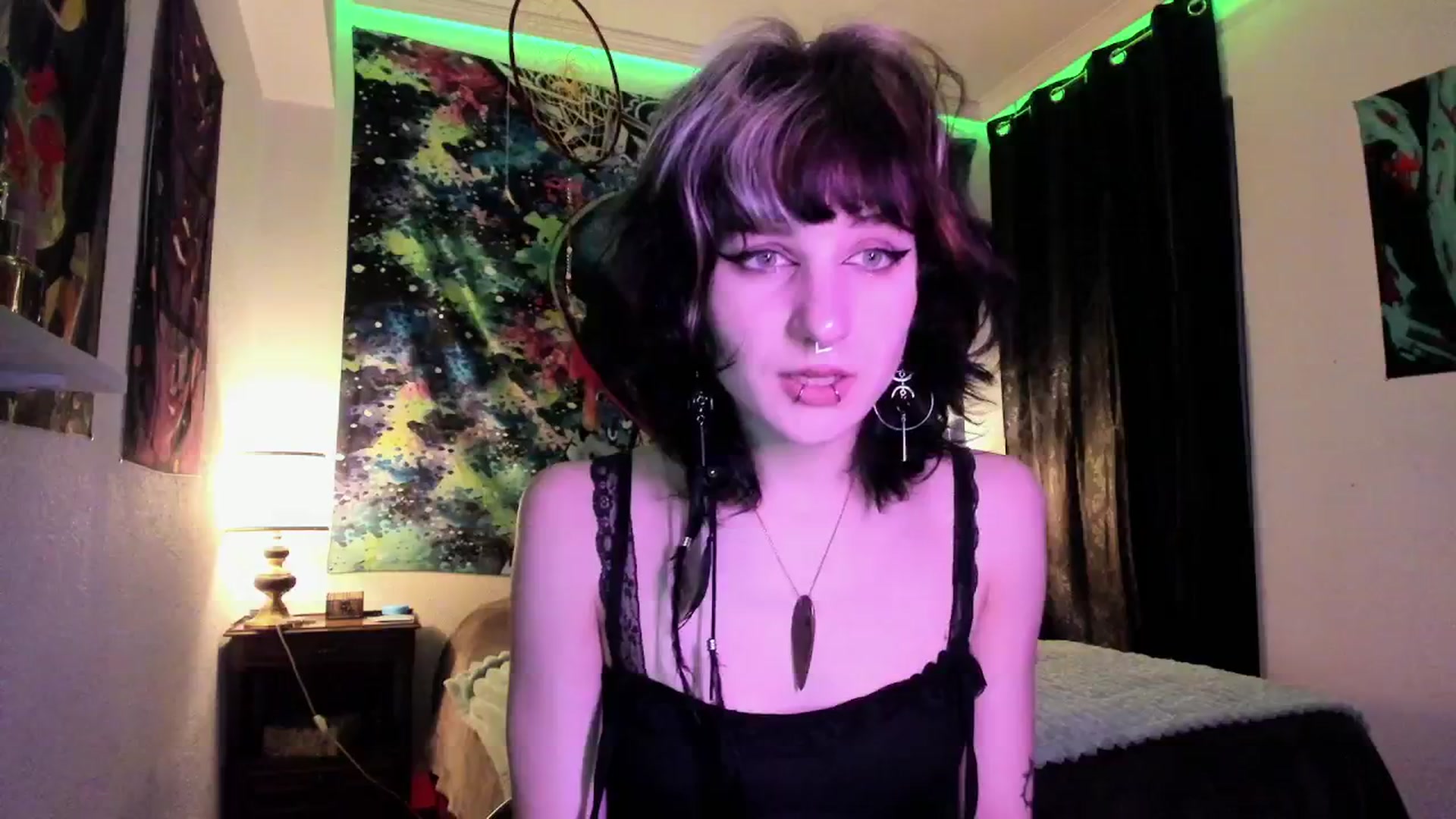 Gallery image thumbnail from Black_Aranya's myfreecams stream on, 03/28/2025, 21:32 image 11 of 20