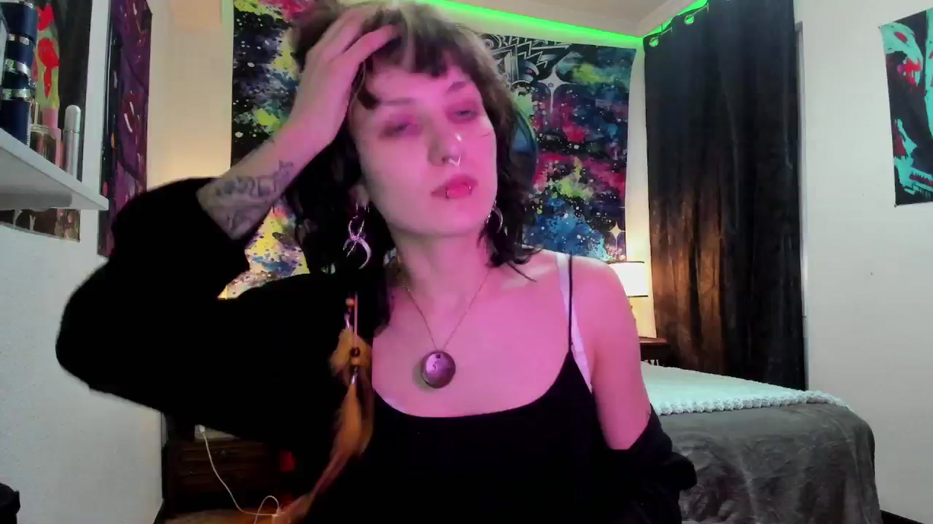 Gallery image thumbnail from Black_Aranya's myfreecams stream on, 03/29/2025, 15:37 image 7 of 20