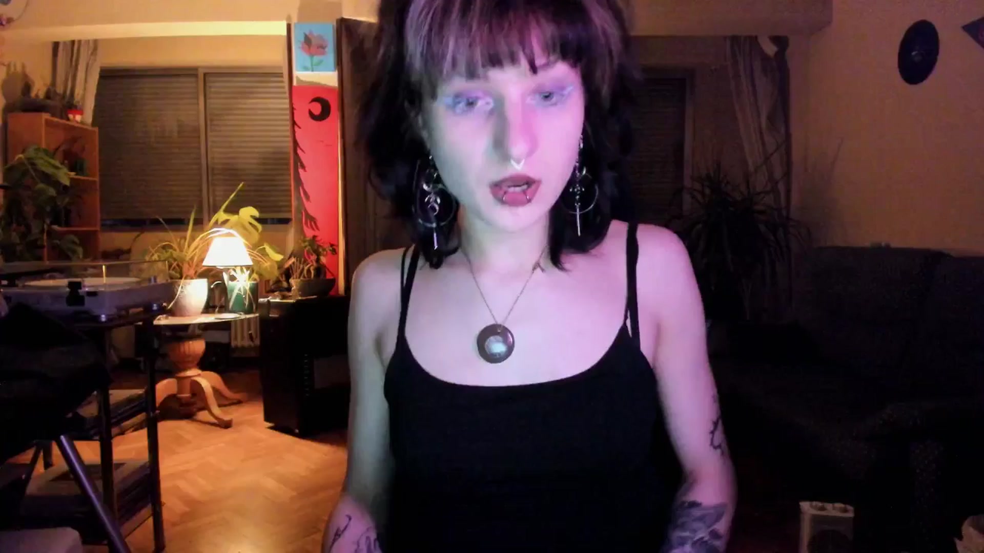 Gallery image thumbnail from Black_Aranya's myfreecams stream on, 03/31/2025, 19:32 image 7 of 20