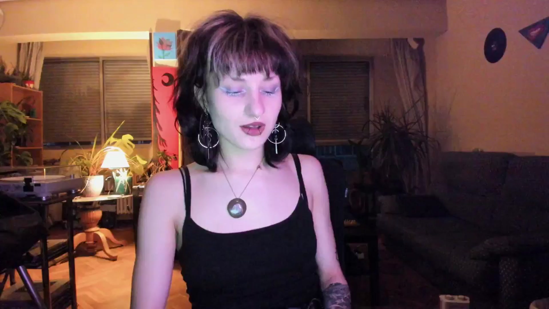 Gallery image thumbnail from Black_Aranya's myfreecams stream on, 03/31/2025, 19:32 image 4 of 20