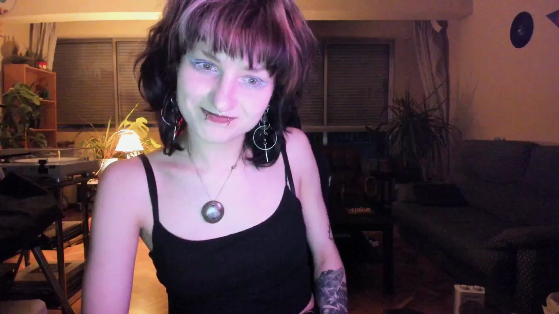 Gallery image thumbnail from Black_Aranya's myfreecams stream on, 03/31/2025, 19:32 image 11 of 20