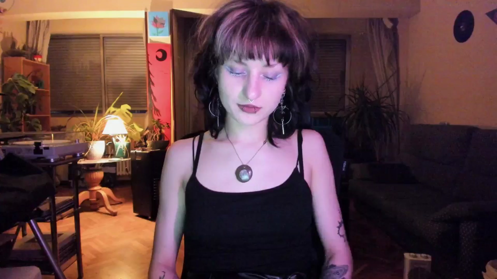 Gallery image thumbnail from Black_Aranya's myfreecams stream on, 03/31/2025, 19:32 image 6 of 20