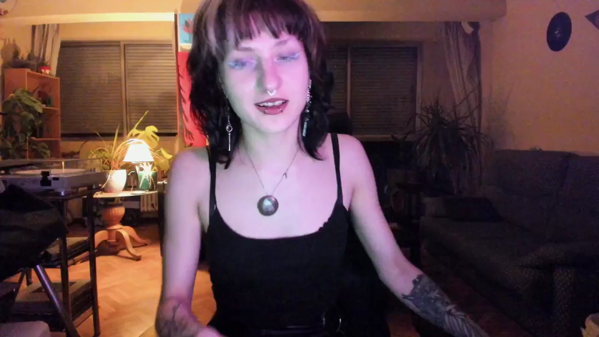 Gallery image thumbnail from Black_Aranya's myfreecams stream on, 03/31/2025, 20:44 image 4 of 20