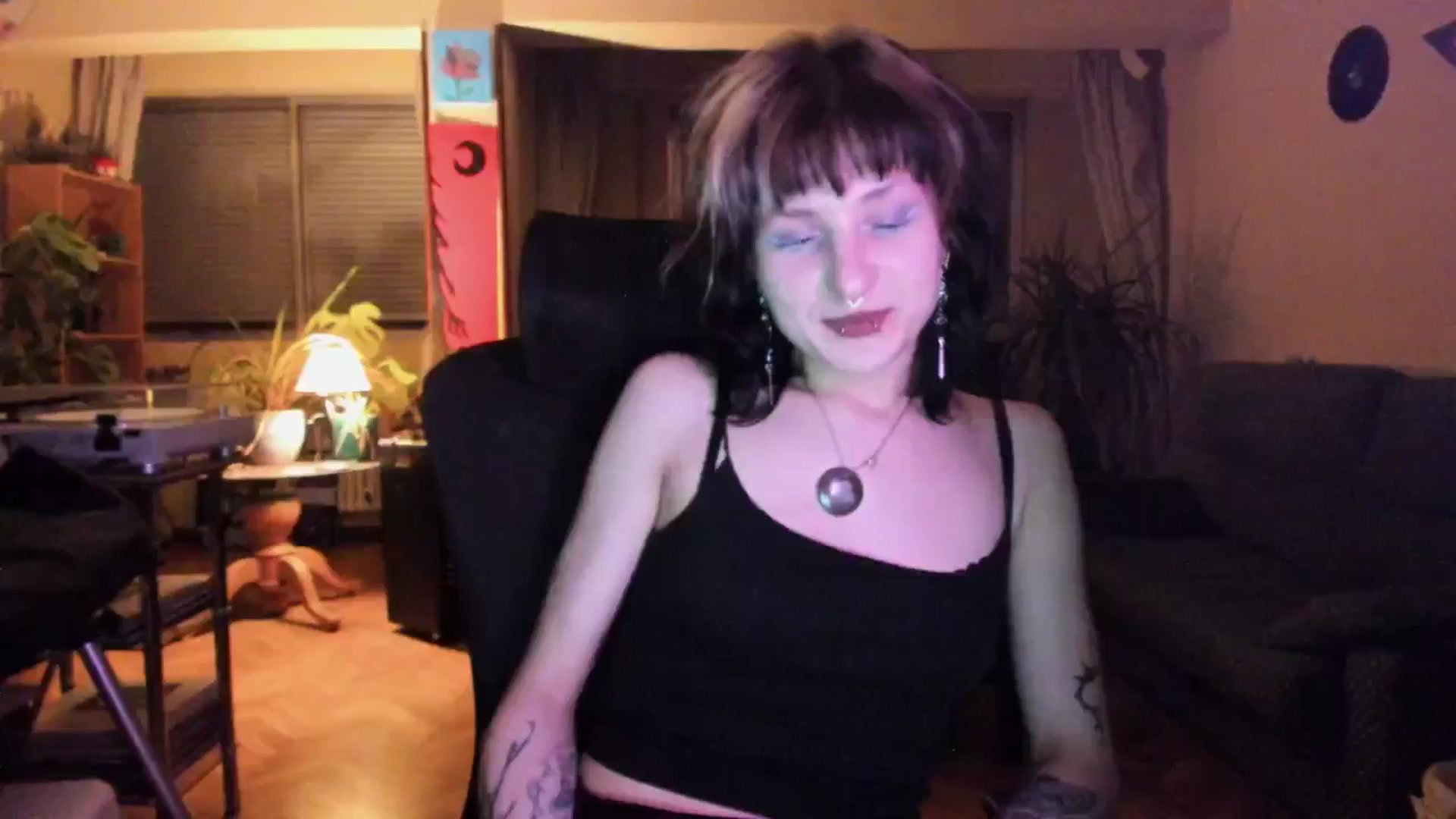 Gallery image thumbnail from Black_Aranya's myfreecams stream on, 03/31/2025, 20:44 image 14 of 20