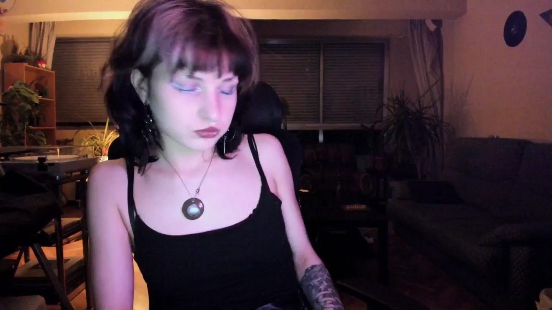 Gallery image thumbnail from Black_Aranya's myfreecams stream on, 03/31/2025, 20:44 image 16 of 20