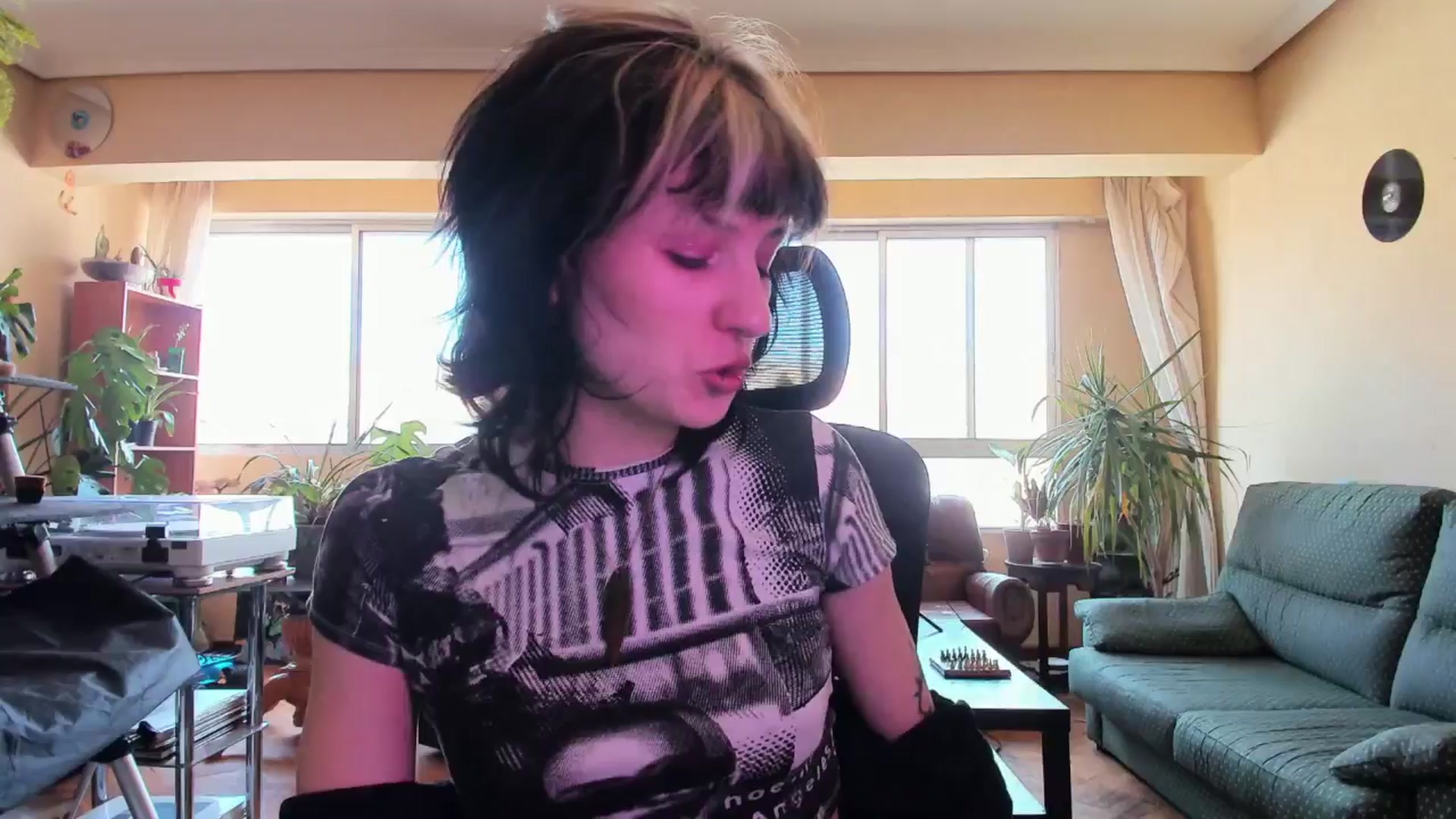 Gallery image thumbnail from Black_Aranya's myfreecams stream on, 04/01/2025, 17:11 image 10 of 20