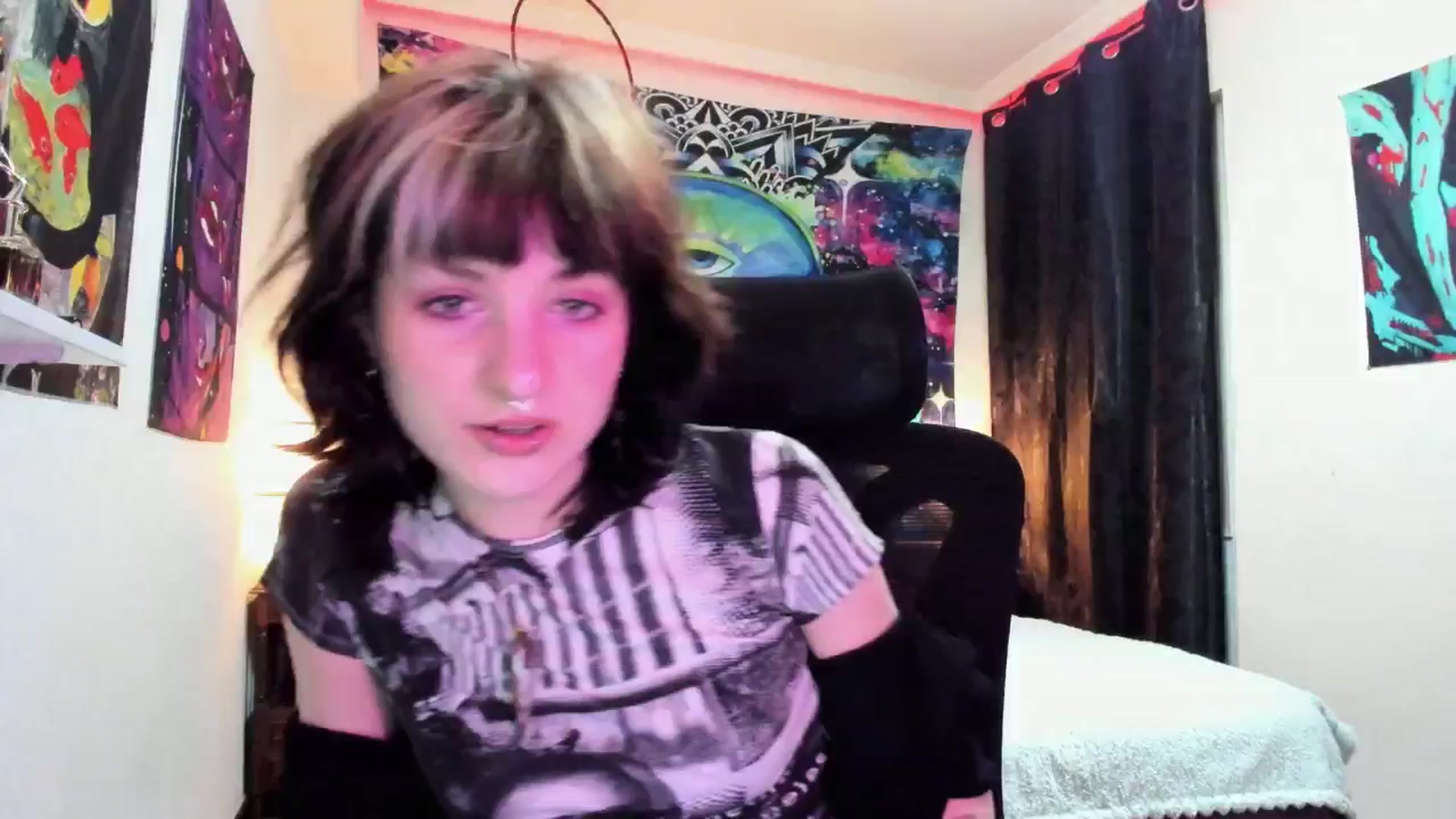 Gallery image thumbnail from Black_Aranya's myfreecams stream on, 04/01/2025, 19:10 image 2 of 20