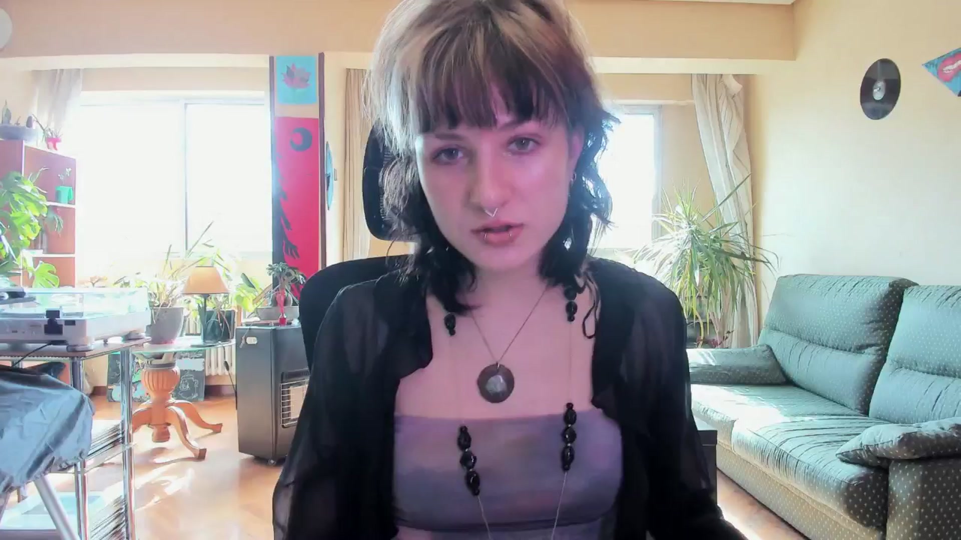 Gallery image thumbnail from Black_Aranya's myfreecams stream on, 04/04/2025, 10:03 image 9 of 20