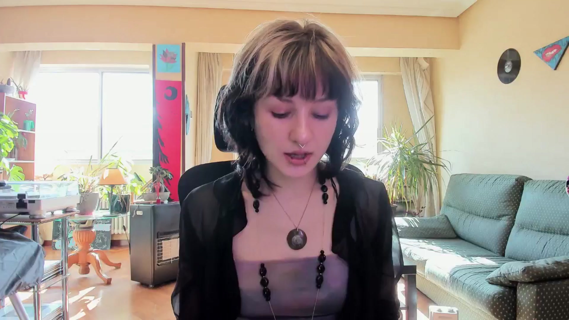 Gallery image thumbnail from Black_Aranya's myfreecams stream on, 04/04/2025, 10:03 image 7 of 20