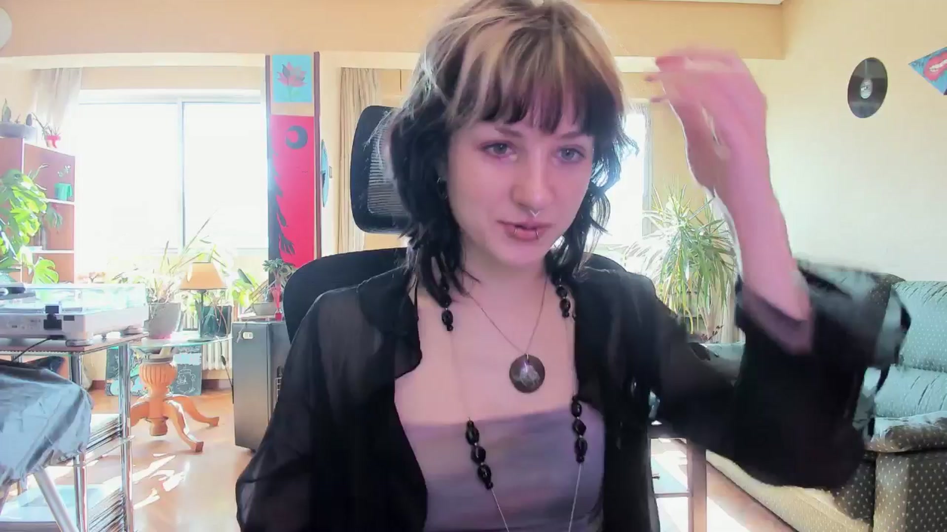 Gallery image thumbnail from Black_Aranya's myfreecams stream on, 04/04/2025, 10:03 image 8 of 20