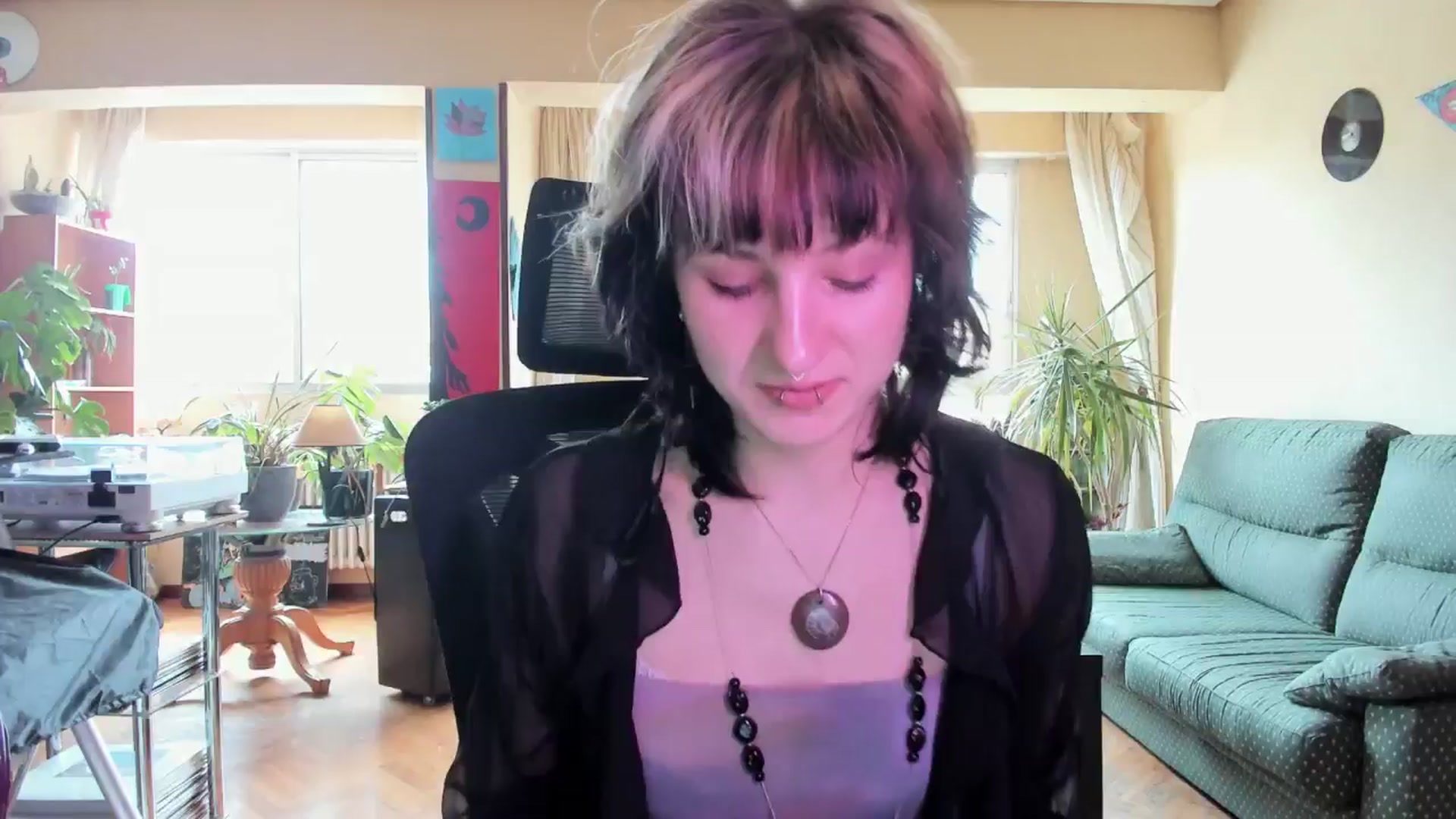 Gallery image thumbnail from Black_Aranya's myfreecams stream on, 04/04/2025, 11:37 image 11 of 20