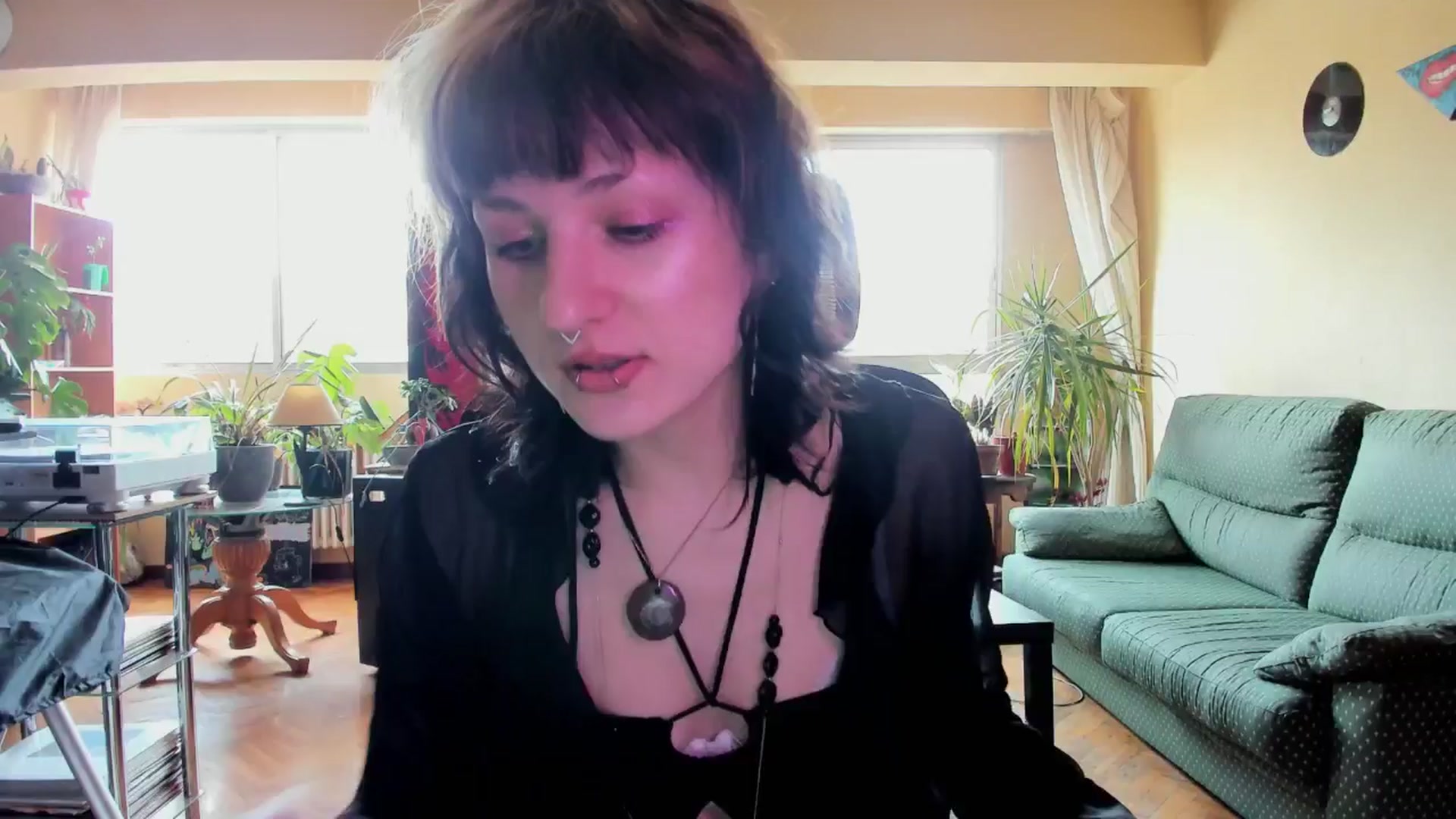 Gallery image thumbnail from Black_Aranya's myfreecams stream on, 04/05/2025, 11:35 image 4 of 20