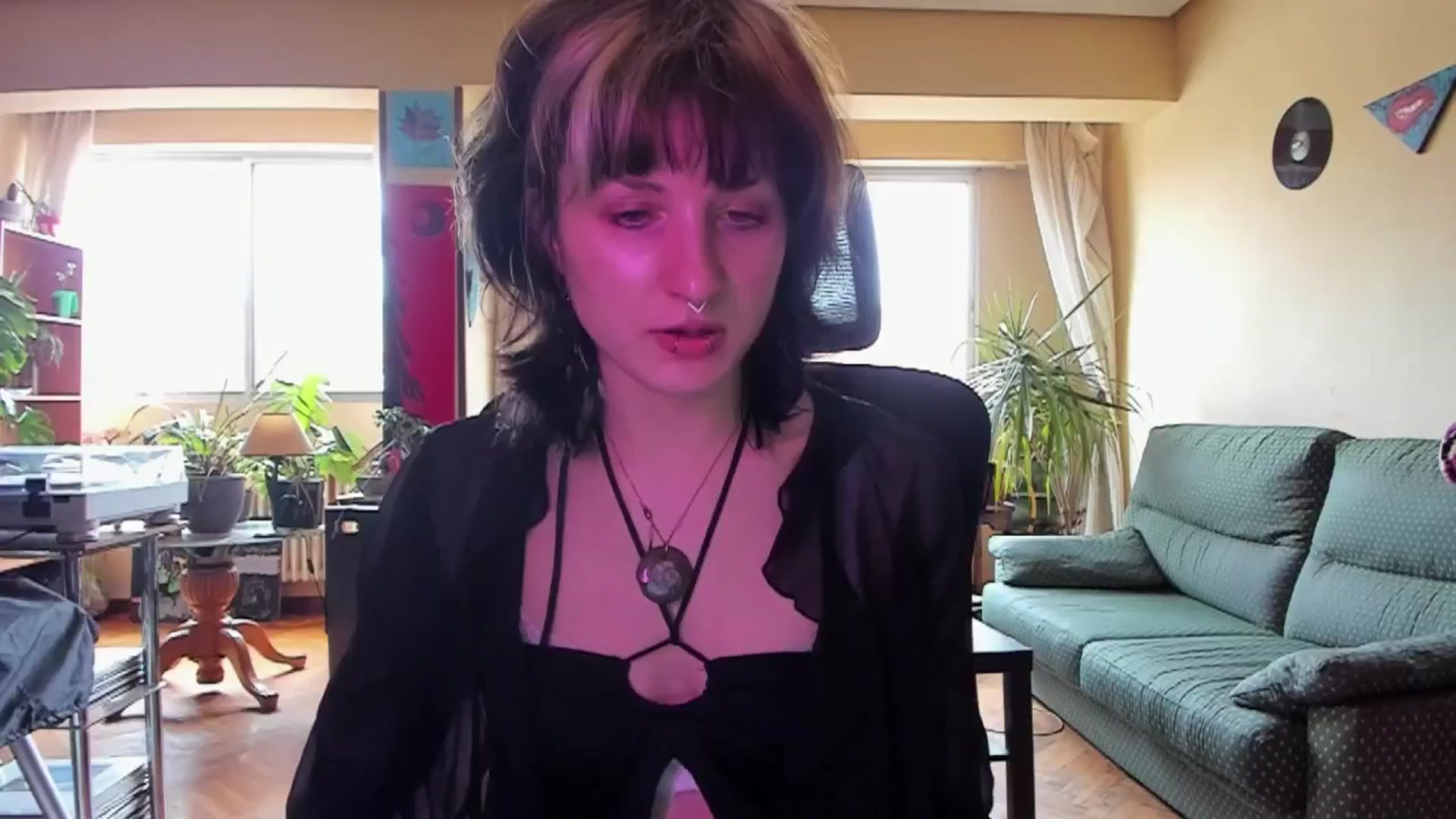Gallery image thumbnail from Black_Aranya's myfreecams stream on, 04/05/2025, 14:54 image 4 of 20