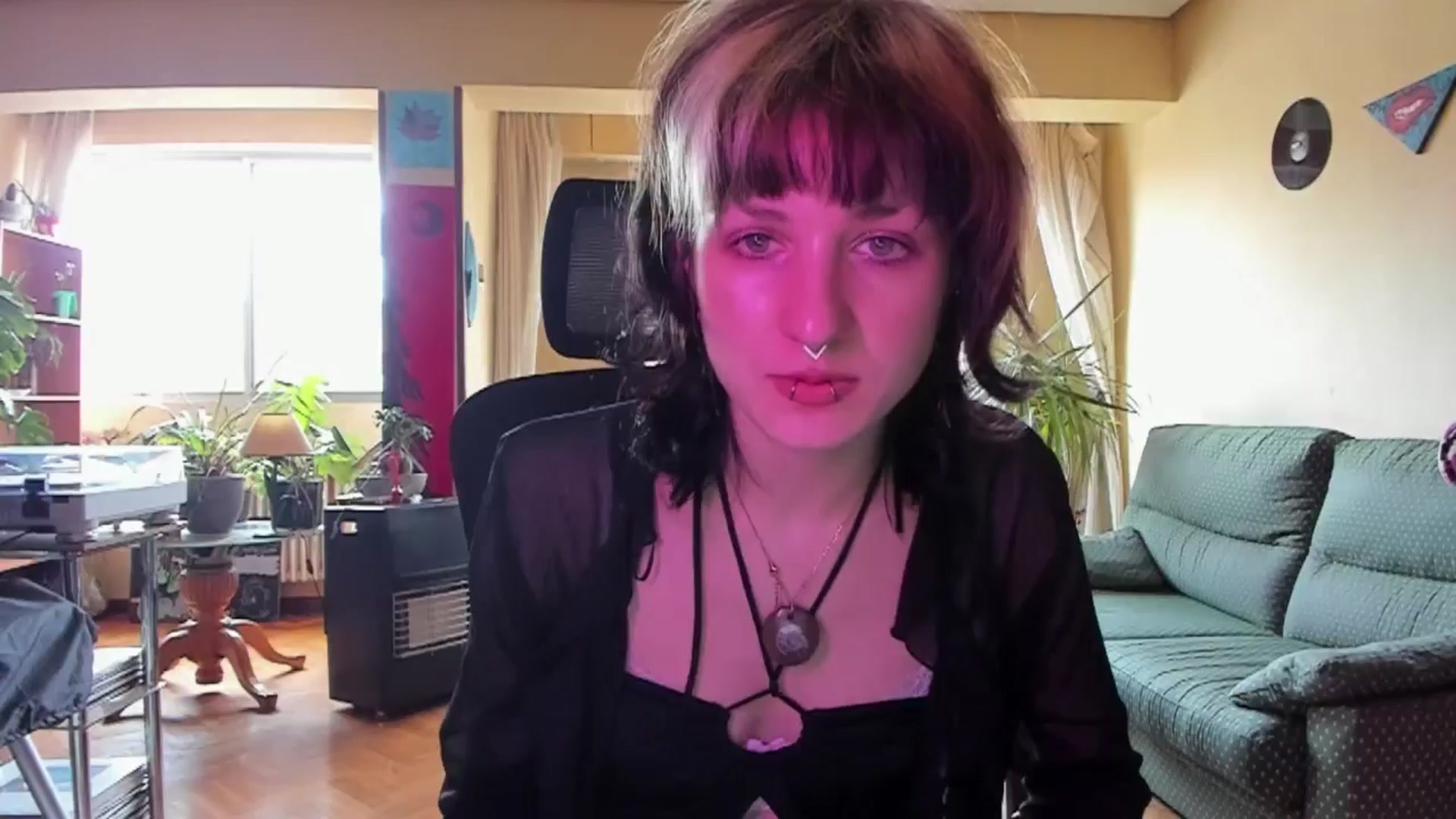 Gallery image thumbnail from Black_Aranya's myfreecams stream on, 04/05/2025, 14:54 image 11 of 20