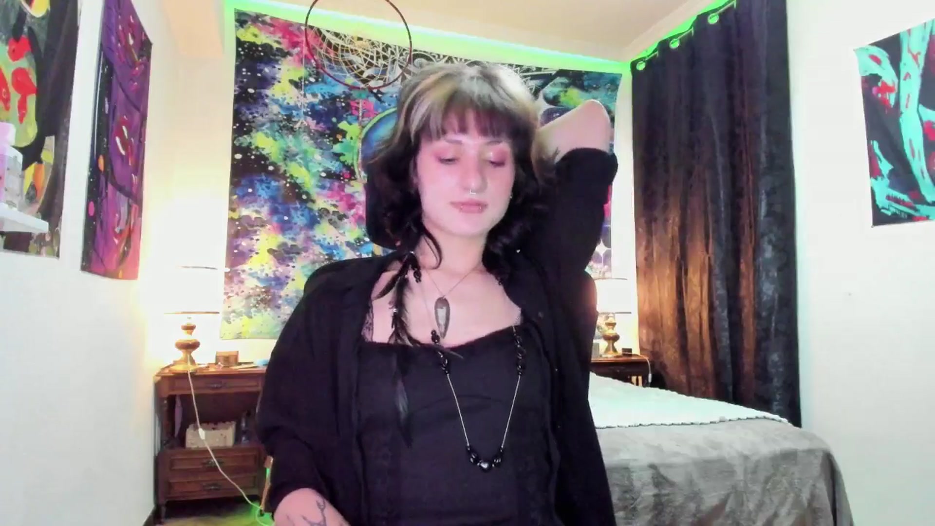 Gallery image thumbnail from Black_Aranya's myfreecams stream on, 04/06/2025, 16:11 image 17 of 20
