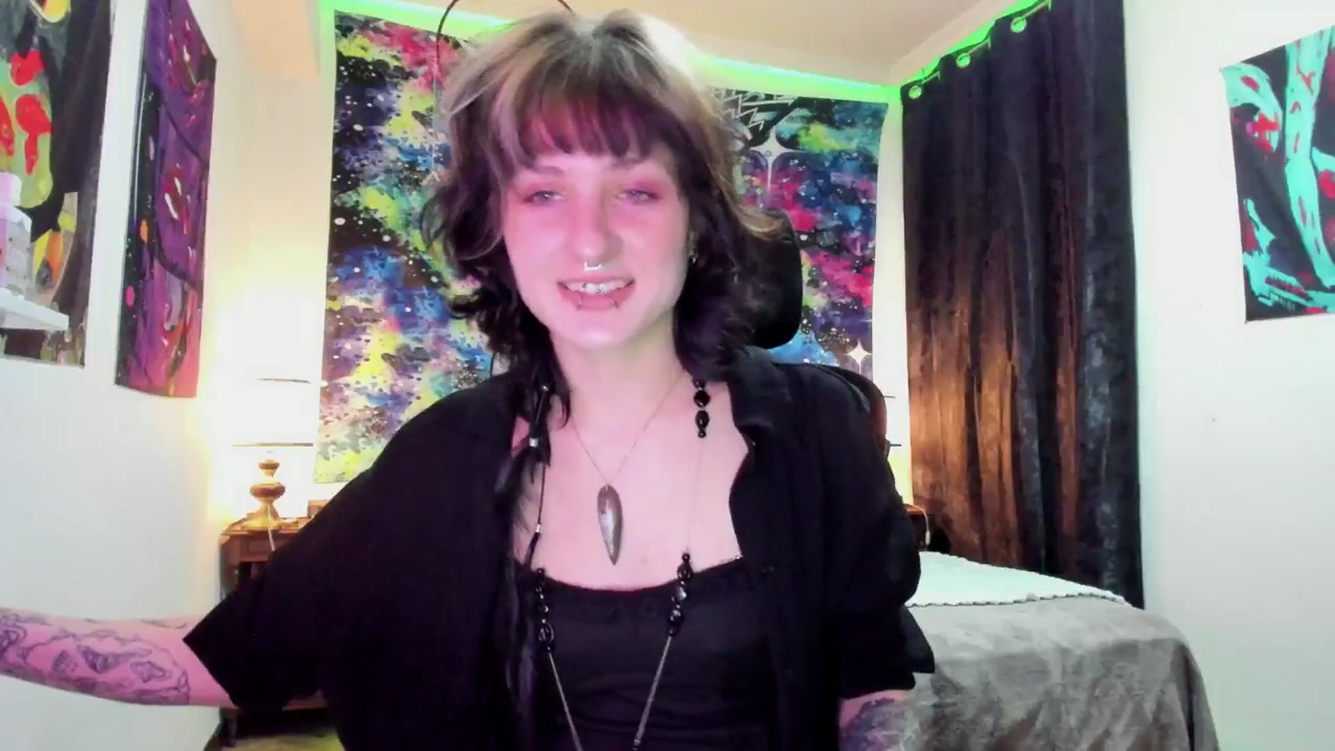 Gallery image thumbnail from Black_Aranya's myfreecams stream on, 04/06/2025, 16:11 image 15 of 20