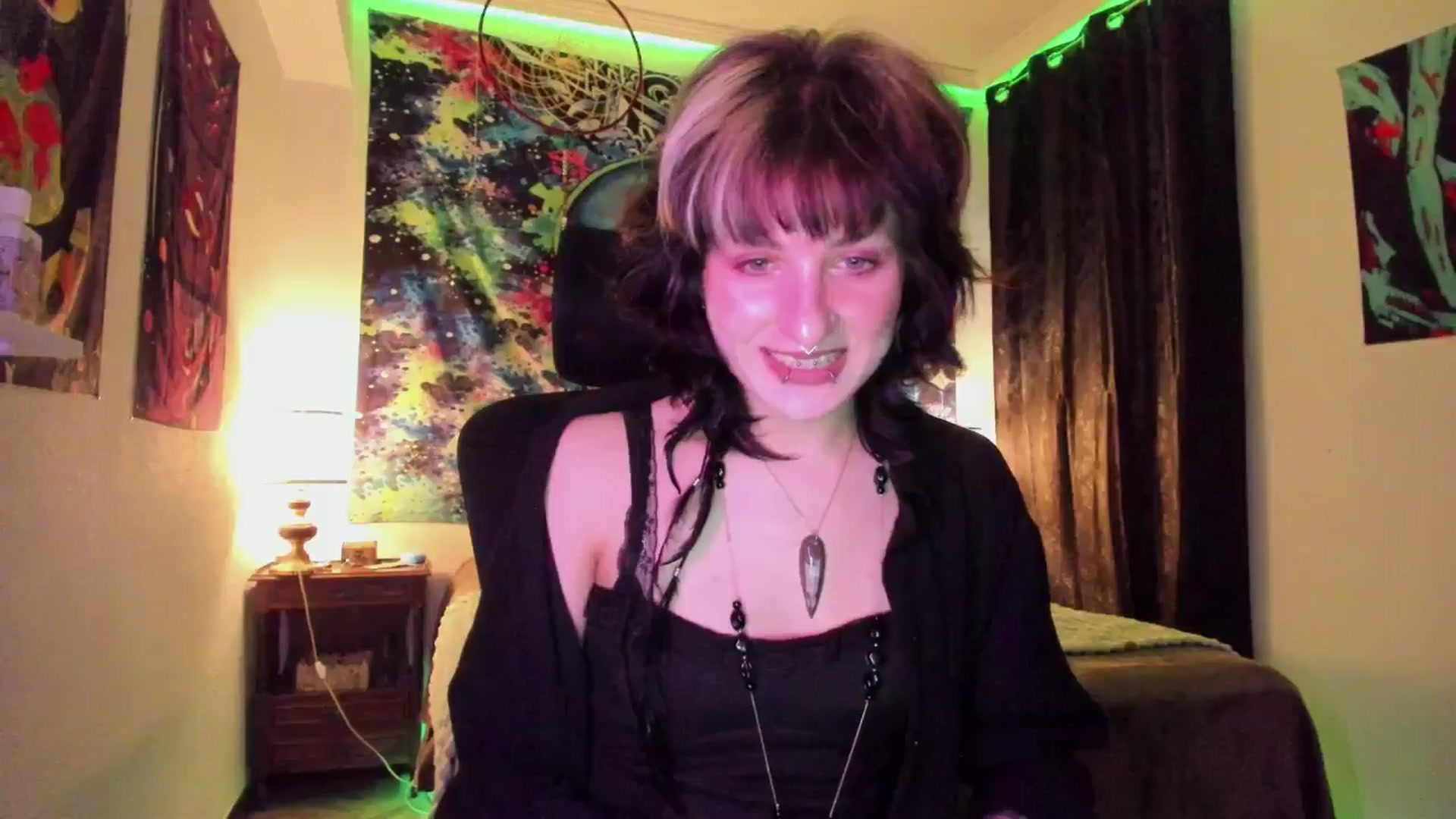 Gallery image thumbnail from Black_Aranya's myfreecams stream on, 04/06/2025, 18:26 image 13 of 20