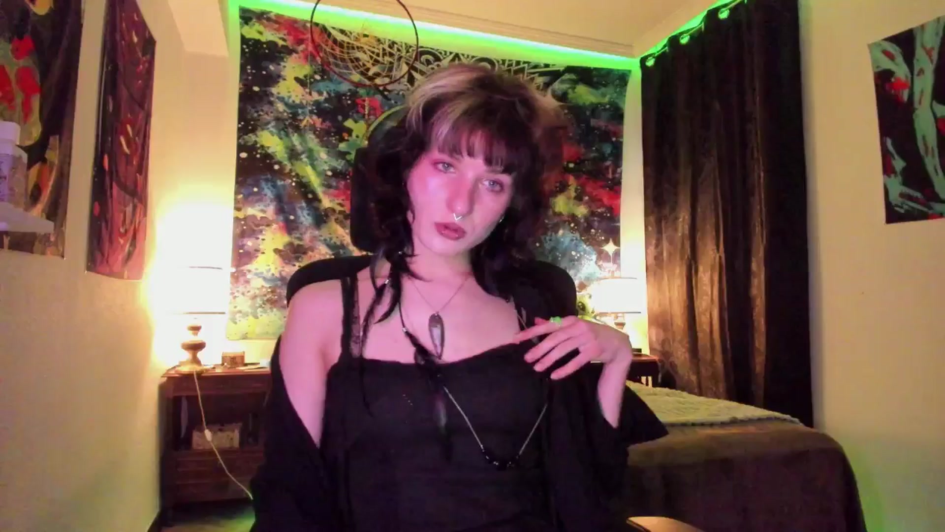 Gallery image thumbnail from Black_Aranya's myfreecams stream on, 04/06/2025, 18:26 image 14 of 20