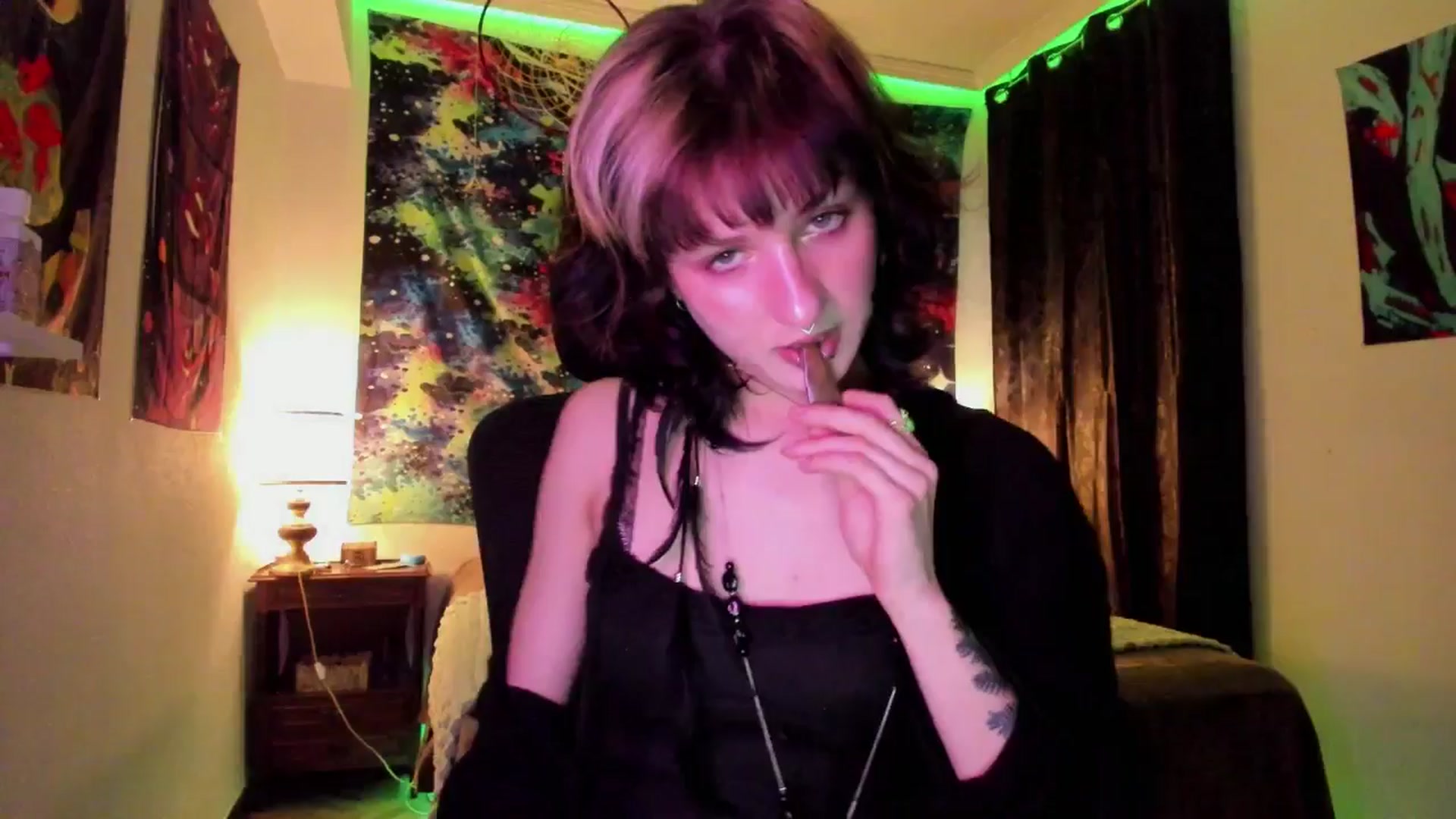 Gallery image thumbnail from Black_Aranya's myfreecams stream on, 04/06/2025, 18:26 image 15 of 20