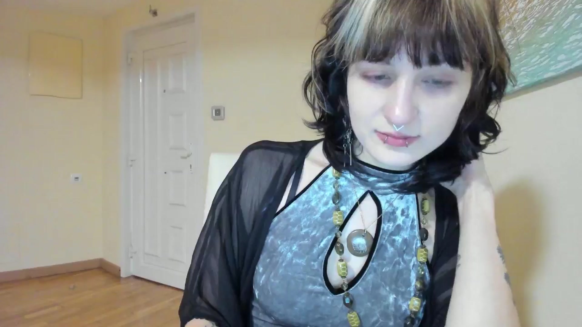 Gallery image thumbnail from Black_Aranya's myfreecams stream on, 04/15/2025, 22:17 image 15 of 20