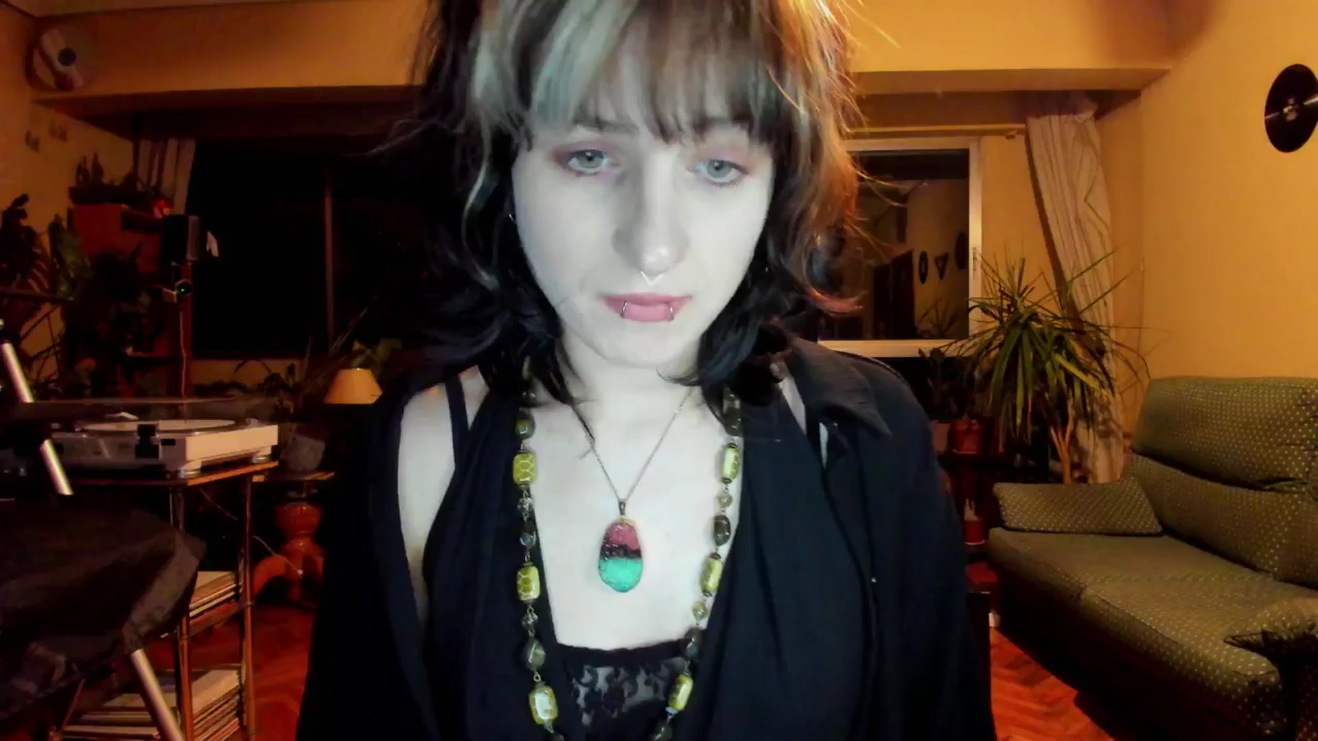 Gallery image thumbnail from Black_Aranya's myfreecams stream on, 04/18/2025, 21:58 image 19 of 20