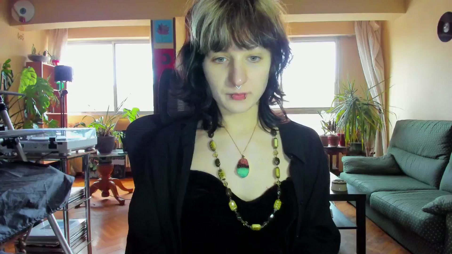 Gallery image thumbnail from Black_Aranya's myfreecams stream on, 04/19/2025, 17:31 image 19 of 20