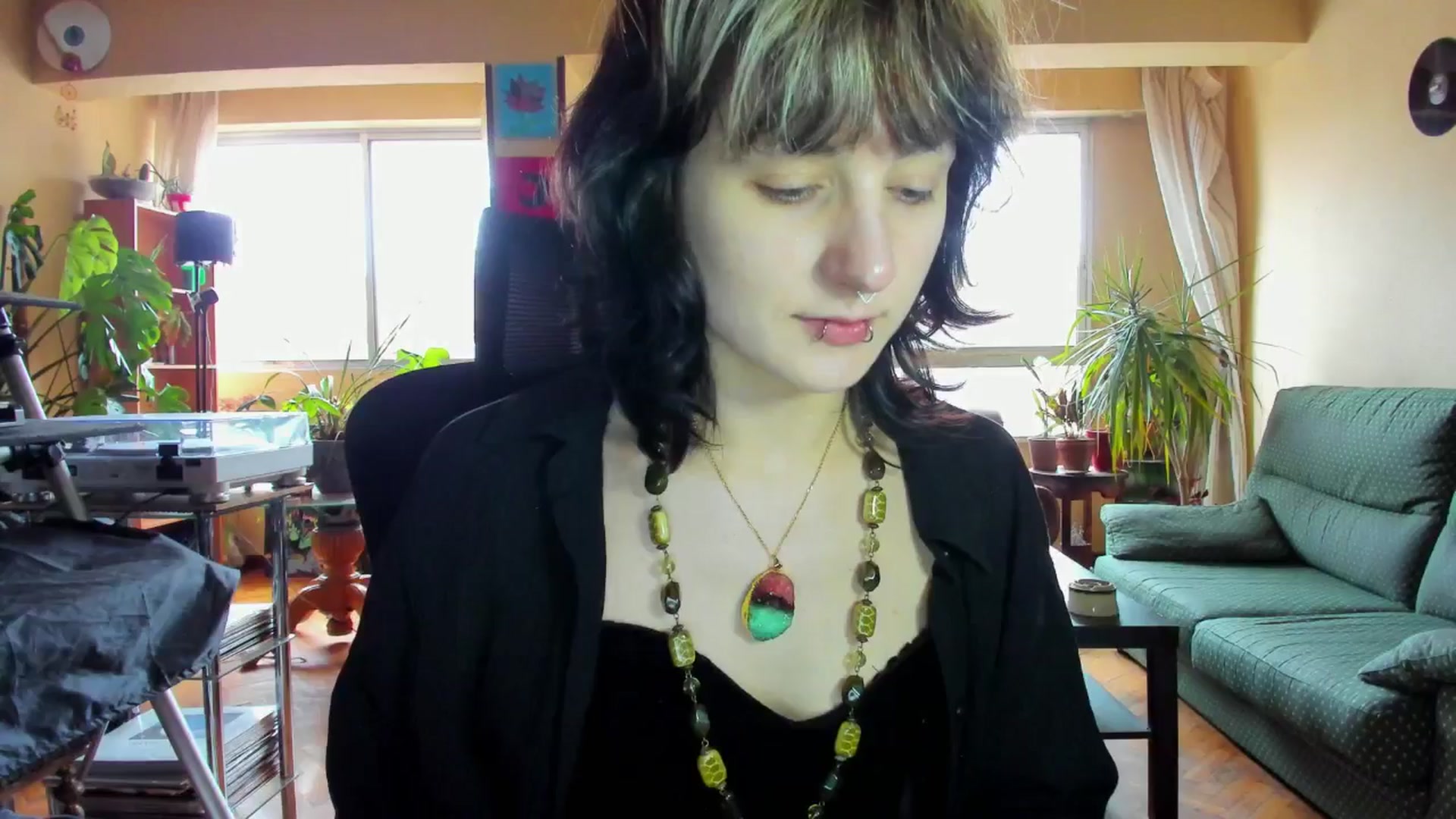 Gallery image thumbnail from Black_Aranya's myfreecams stream on, 04/19/2025, 17:31 image 17 of 20