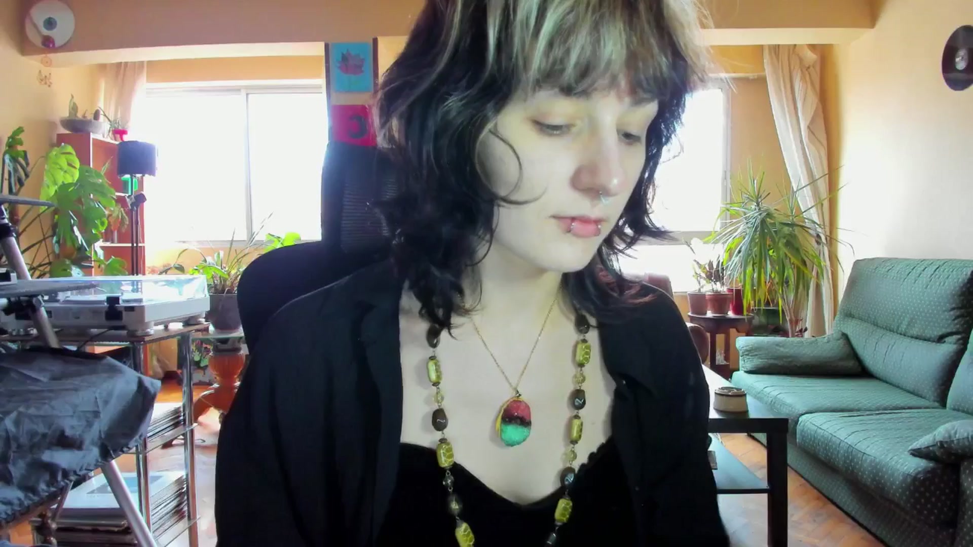 Gallery image thumbnail from Black_Aranya's myfreecams stream on, 04/19/2025, 17:31 image 11 of 20