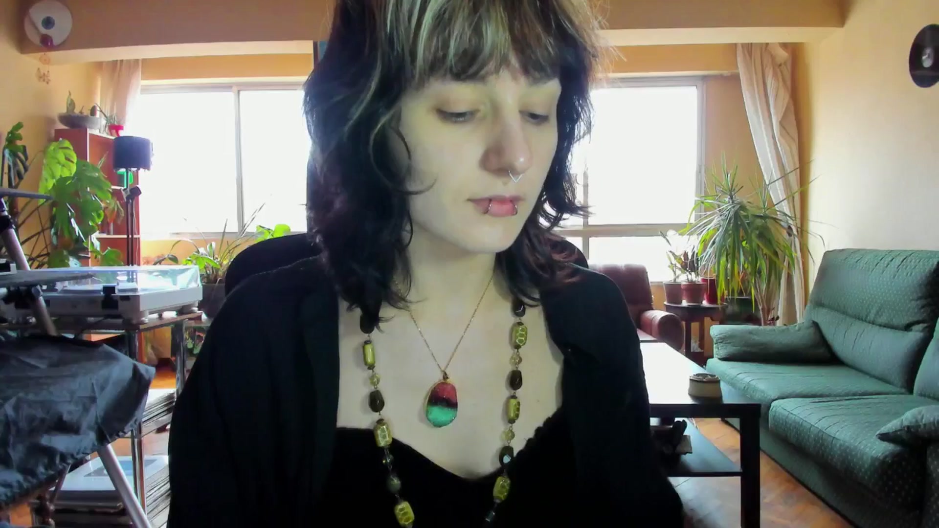 Gallery image thumbnail from Black_Aranya's myfreecams stream on, 04/19/2025, 17:31 image 10 of 20