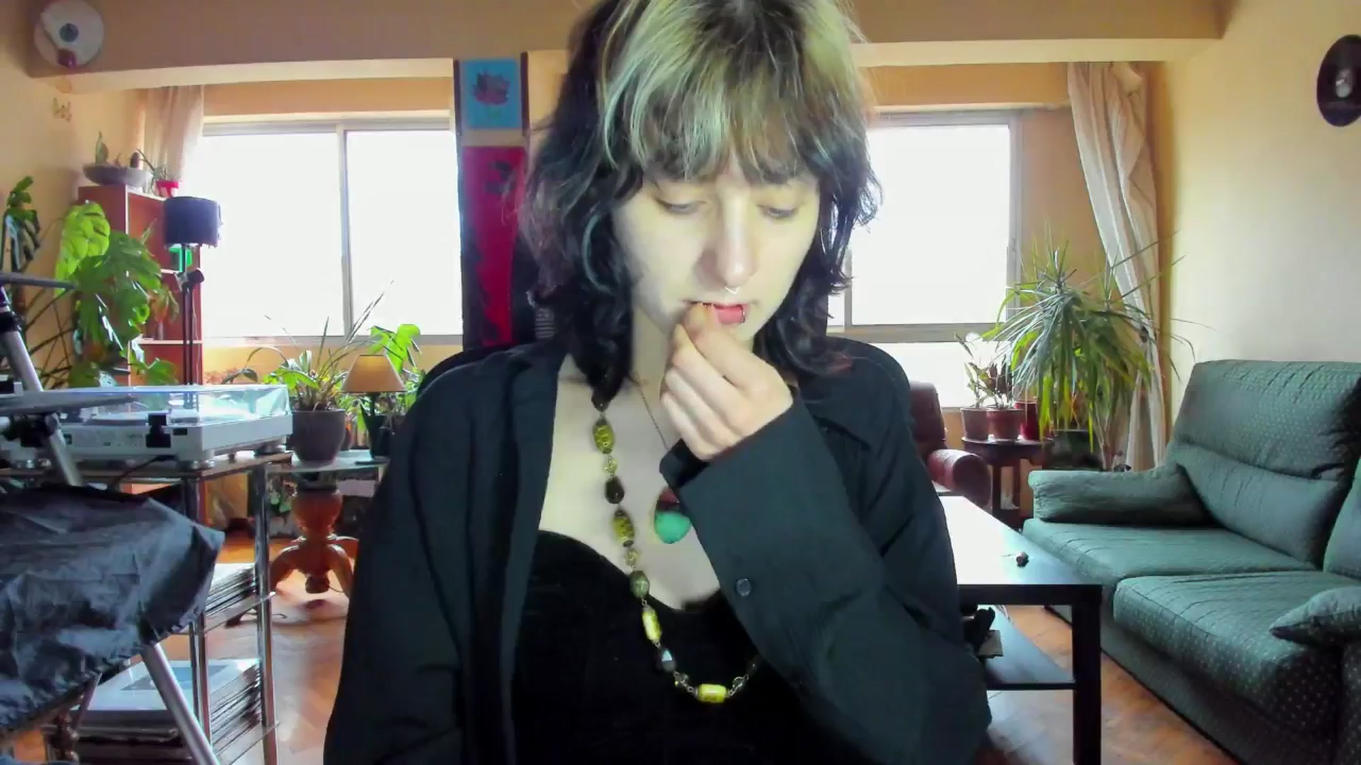 Gallery image thumbnail from Black_Aranya's myfreecams stream on, 04/19/2025, 18:18 image 12 of 20