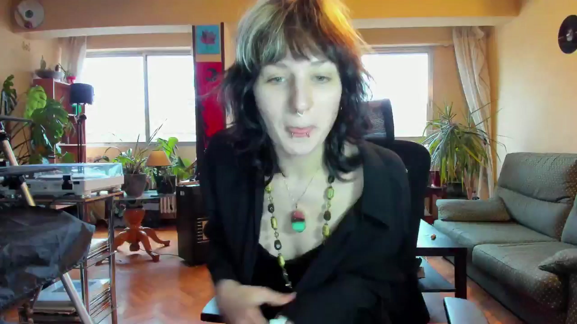 Gallery image thumbnail from Black_Aranya's myfreecams stream on, 04/19/2025, 18:18 image 19 of 20