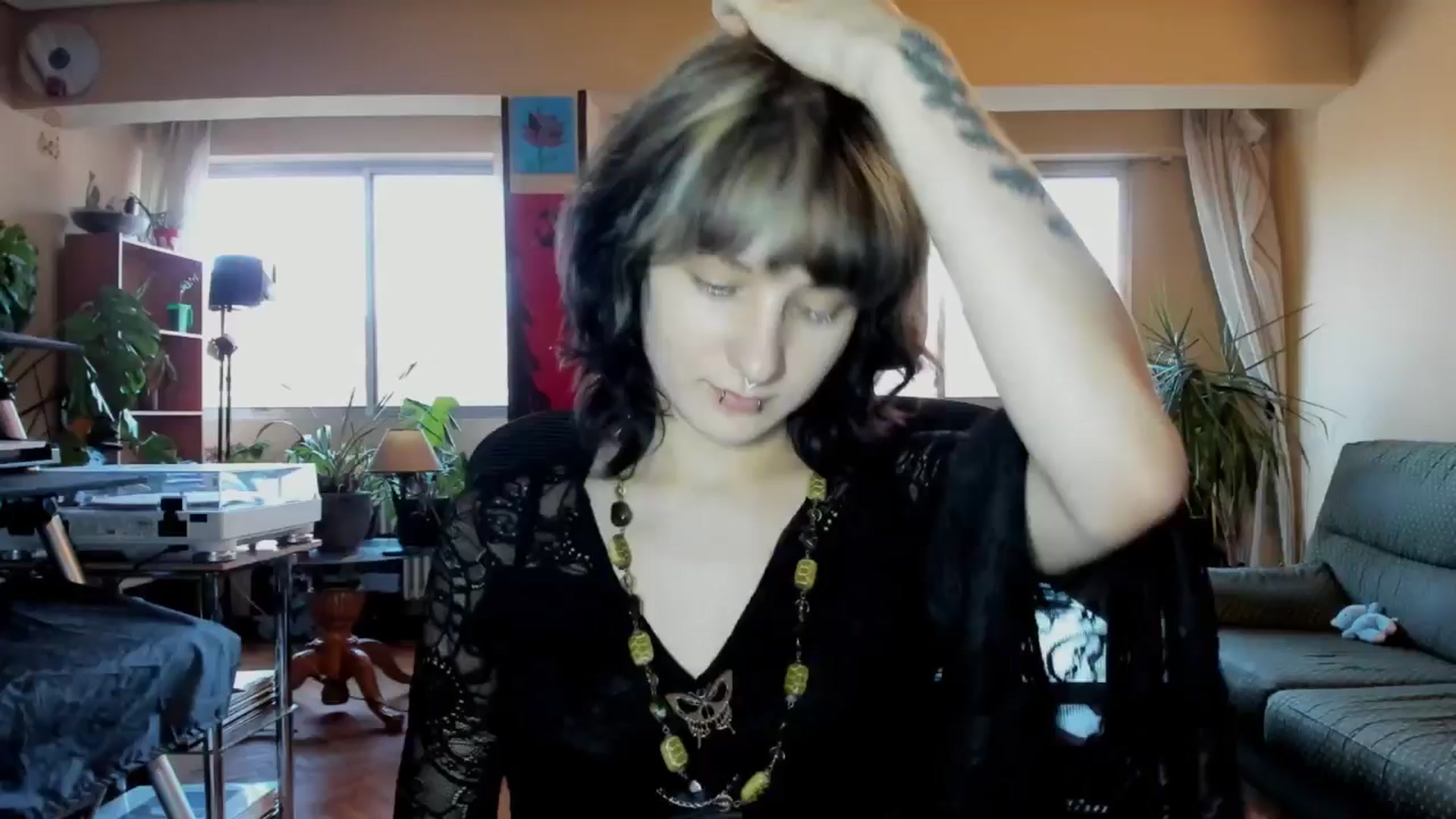 Gallery image thumbnail from Black_Aranya's myfreecams stream on, 04/25/2025, 19:17 image 11 of 20