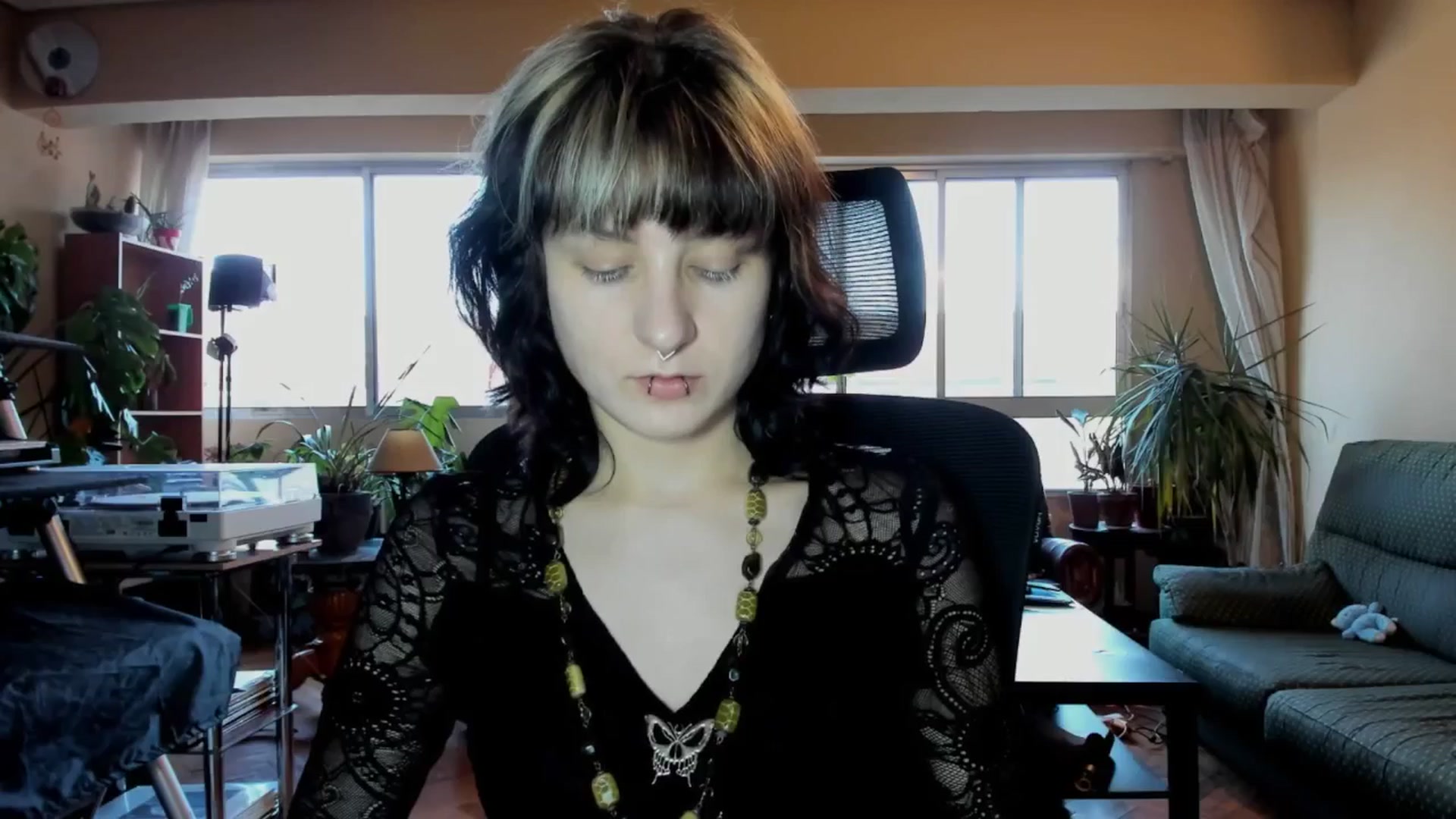 Gallery image thumbnail from Black_Aranya's myfreecams stream on, 04/25/2025, 19:17 image 12 of 20
