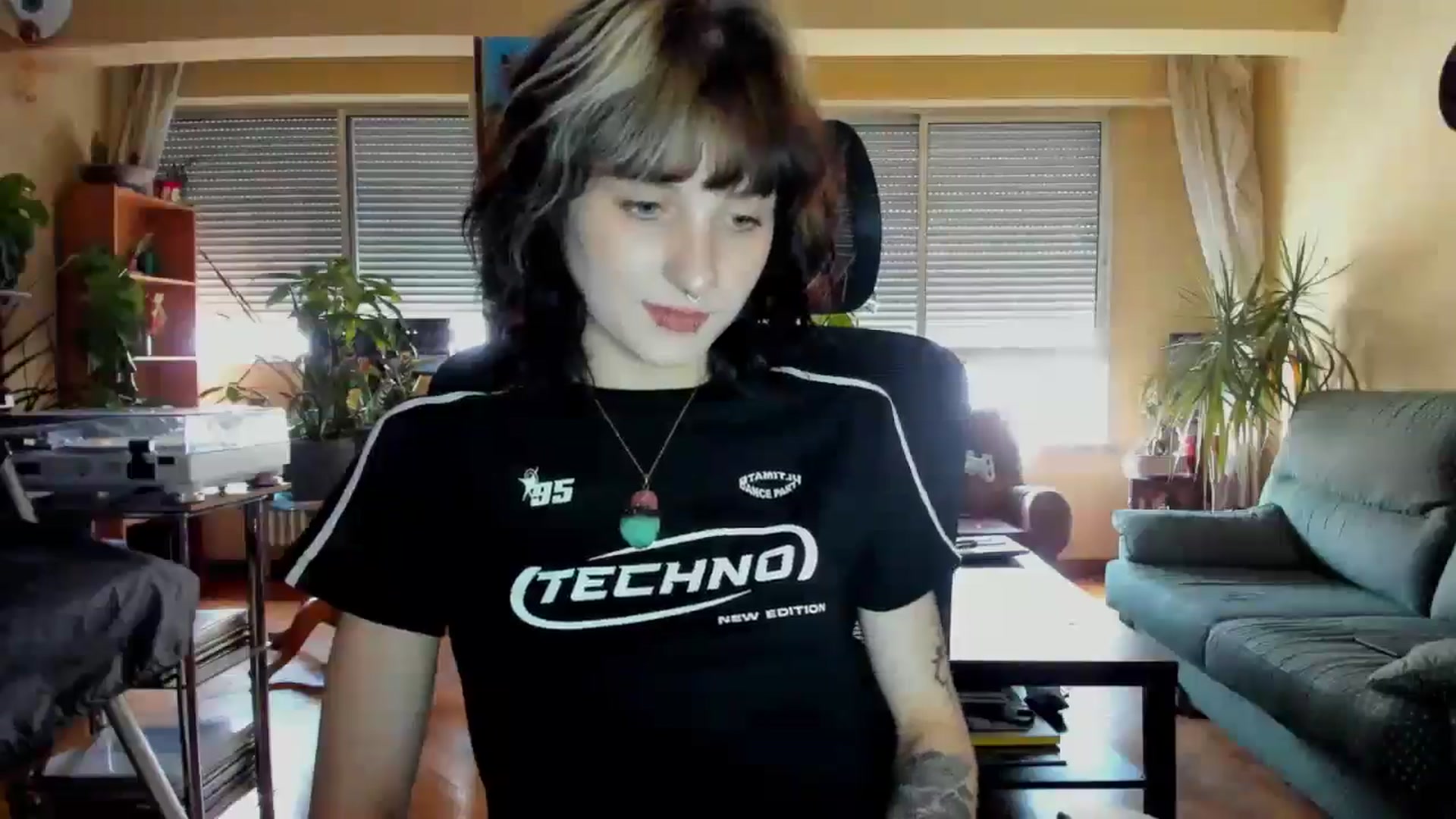 Gallery image thumbnail from Black_Aranya's myfreecams stream on, 05/03/2025, 18:36 image 3 of 20