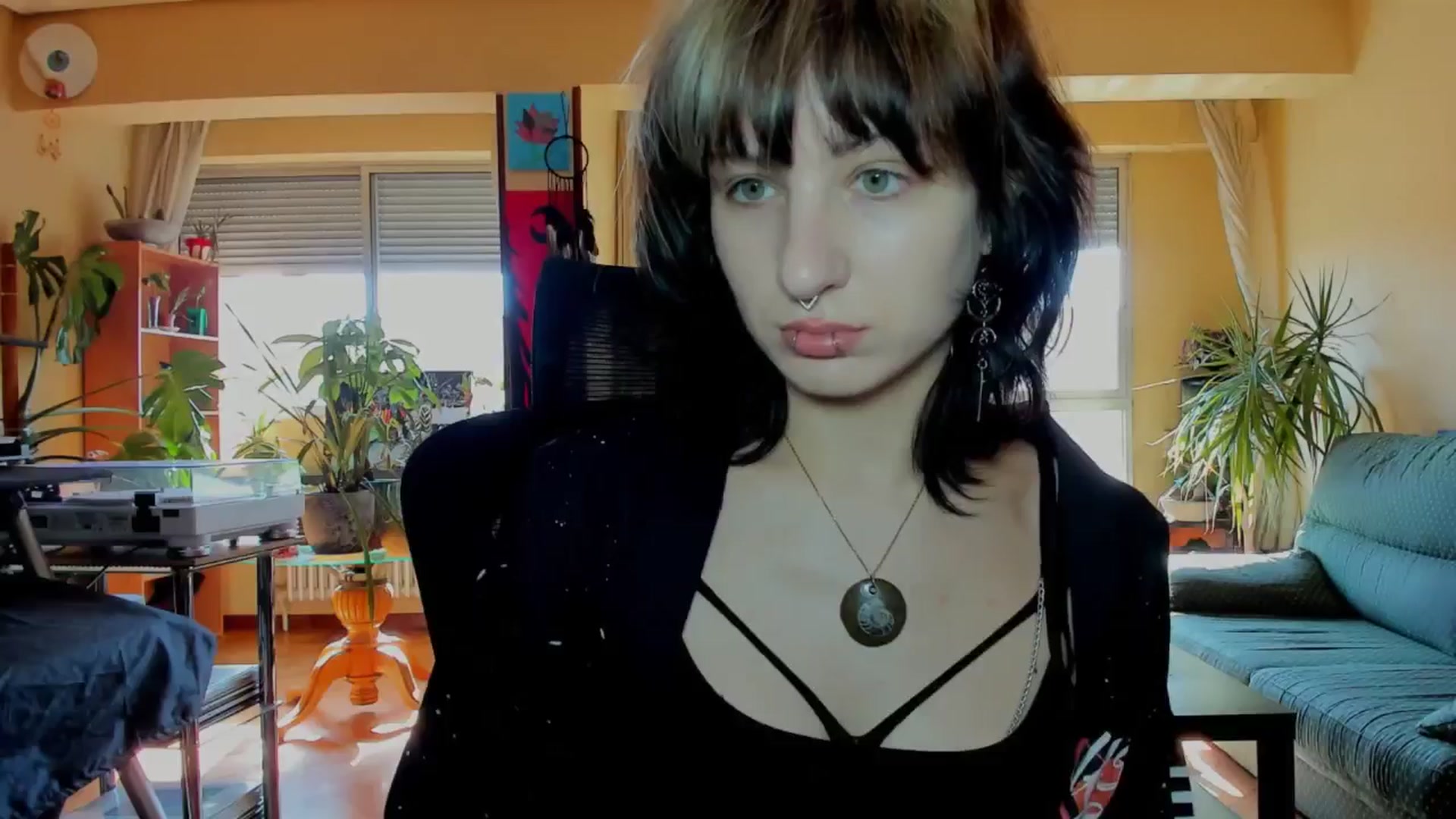 Gallery image thumbnail from Black_Aranya's myfreecams stream on, 05/07/2025, 09:19 image 10 of 20