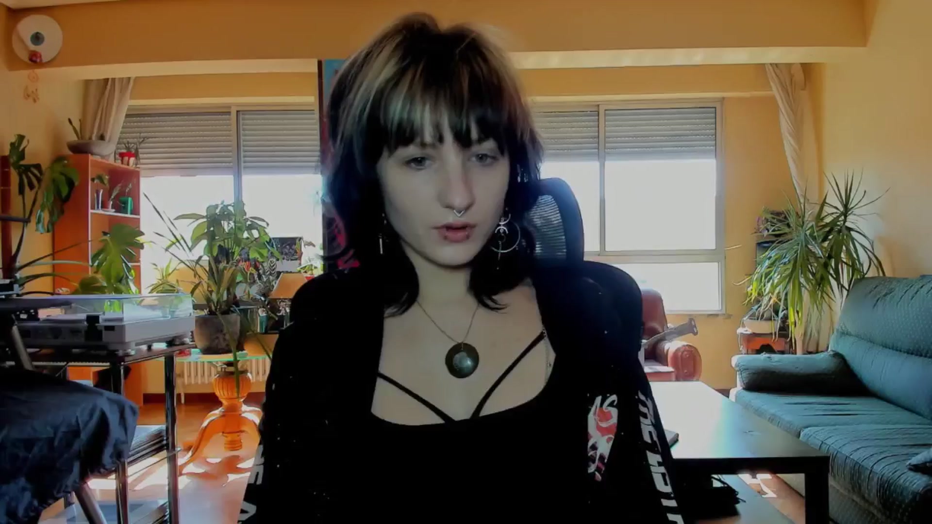 Gallery image thumbnail from Black_Aranya's myfreecams stream on, 05/07/2025, 09:19 image 14 of 20