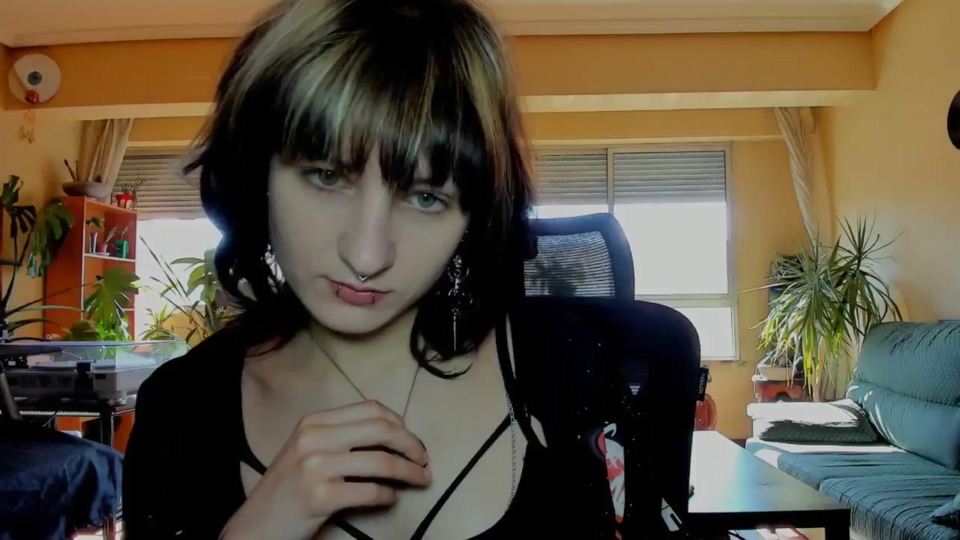 Gallery image thumbnail from Black_Aranya's myfreecams stream on, 05/07/2025, 09:19 image 4 of 20