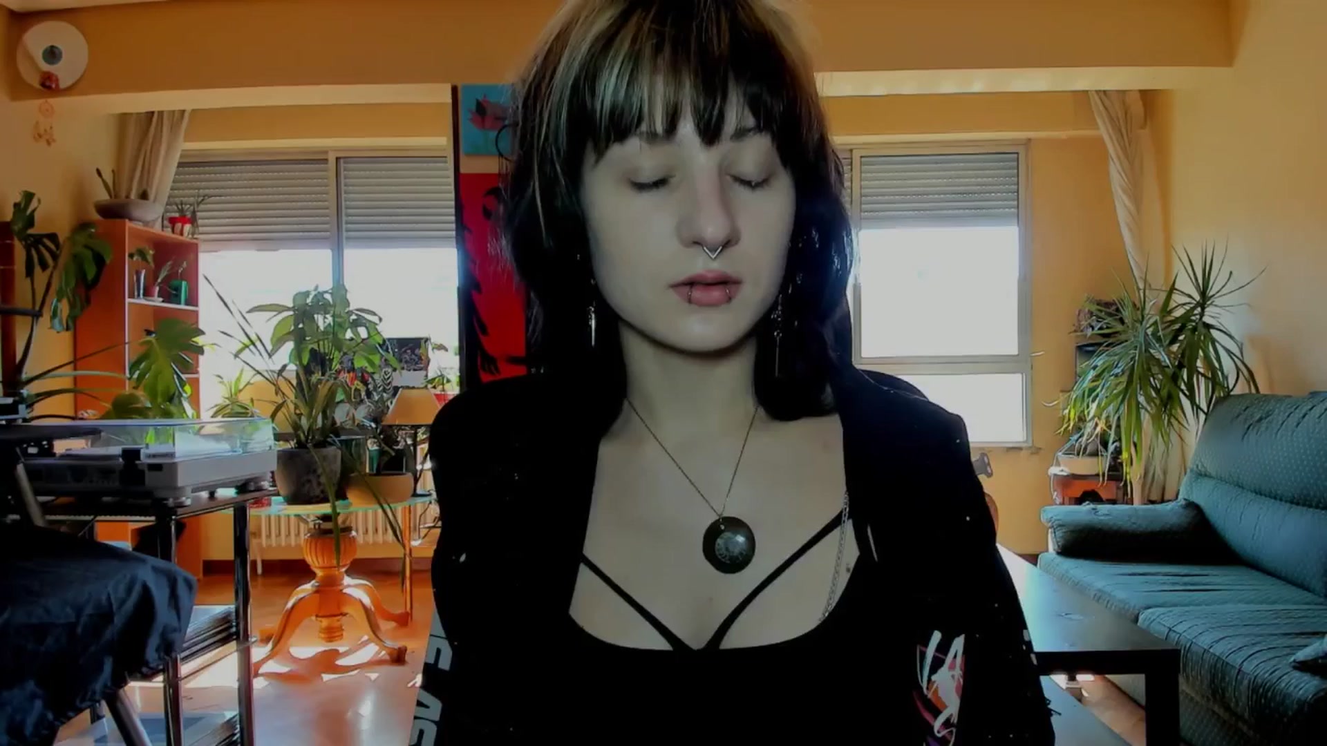 Gallery image thumbnail from Black_Aranya's myfreecams stream on, 05/07/2025, 09:19 image 17 of 20