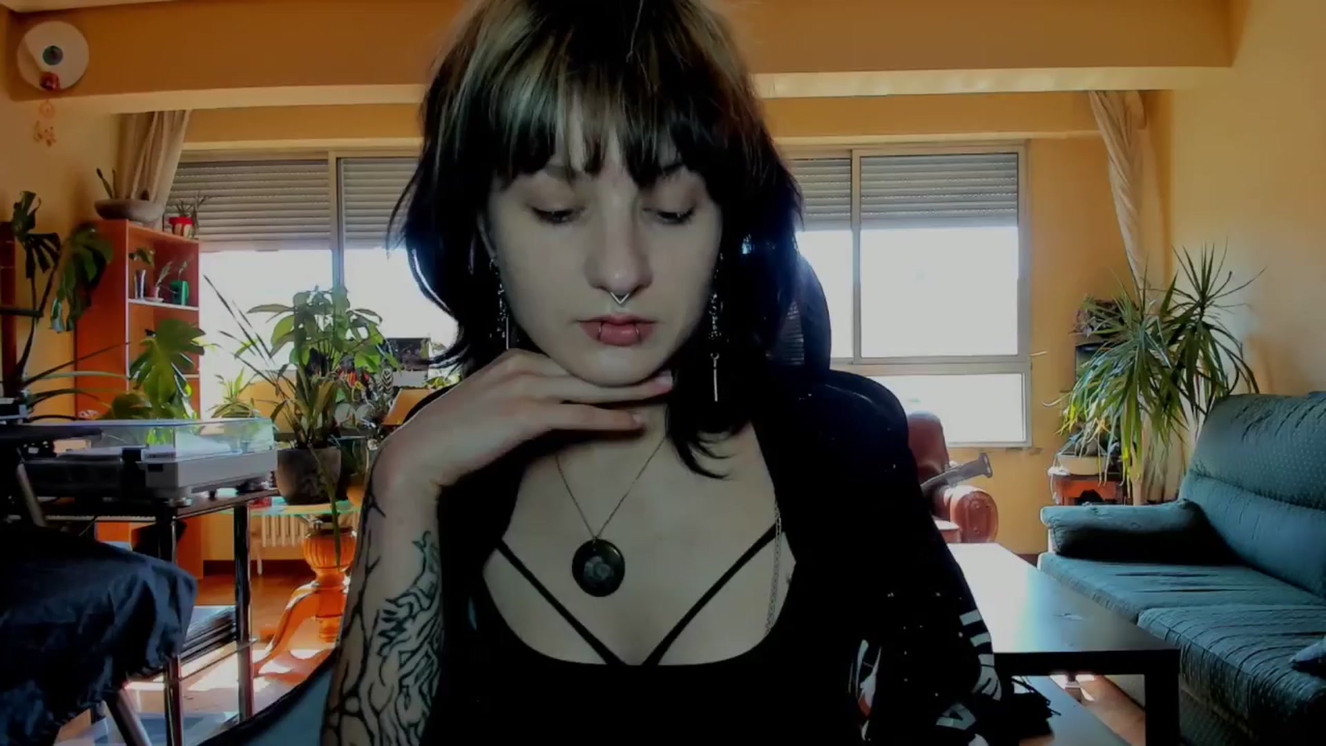Gallery image thumbnail from Black_Aranya's myfreecams stream on, 05/07/2025, 09:19 image 16 of 20