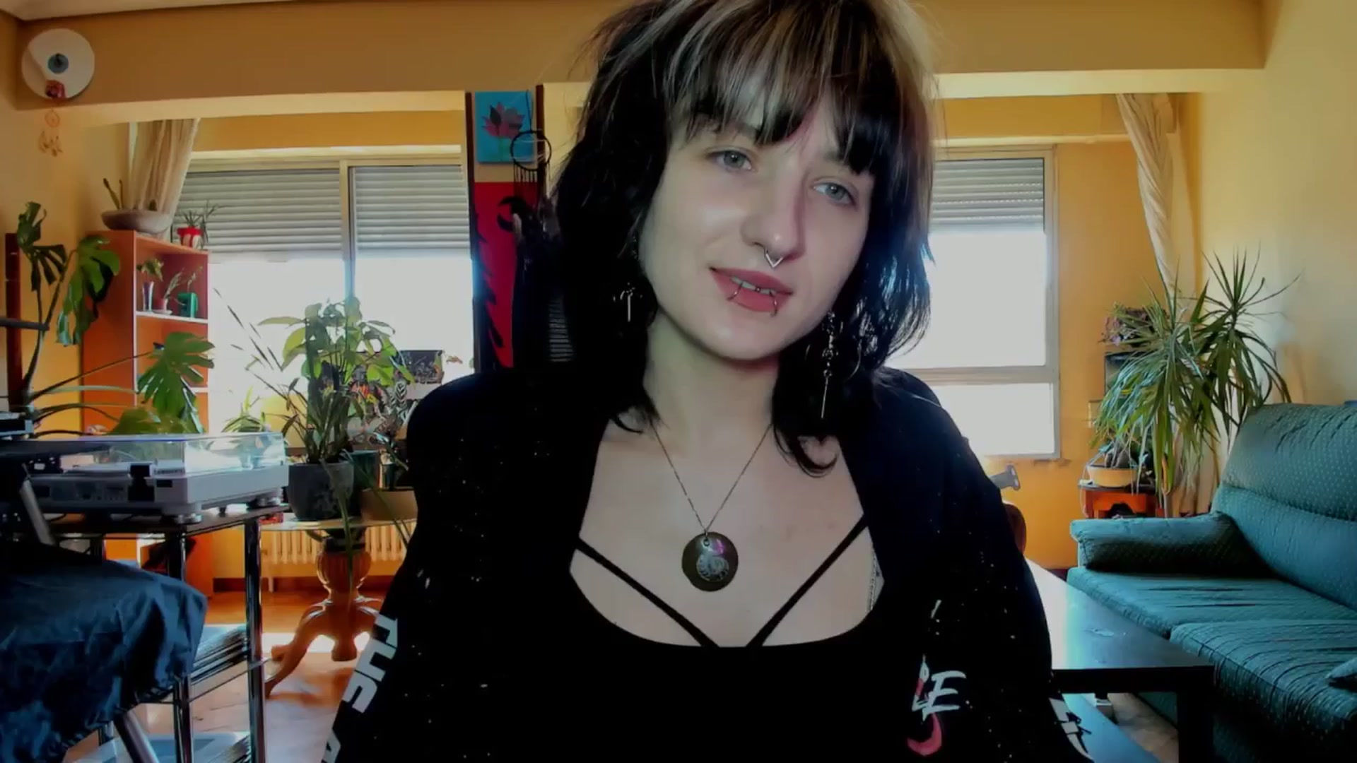 Gallery image thumbnail from Black_Aranya's myfreecams stream on, 05/07/2025, 10:25 image 10 of 20