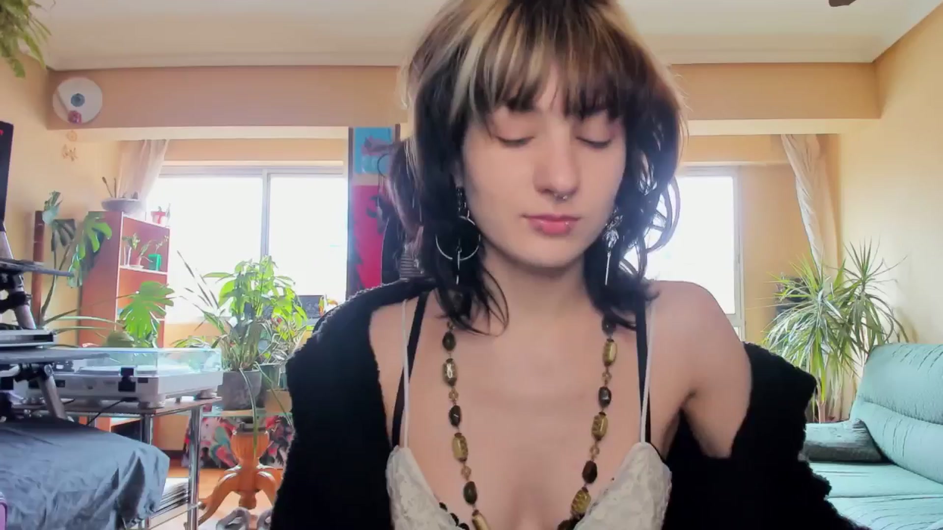 Gallery image thumbnail from Black_Aranya's myfreecams stream on, 05/09/2025, 09:42 image 9 of 20