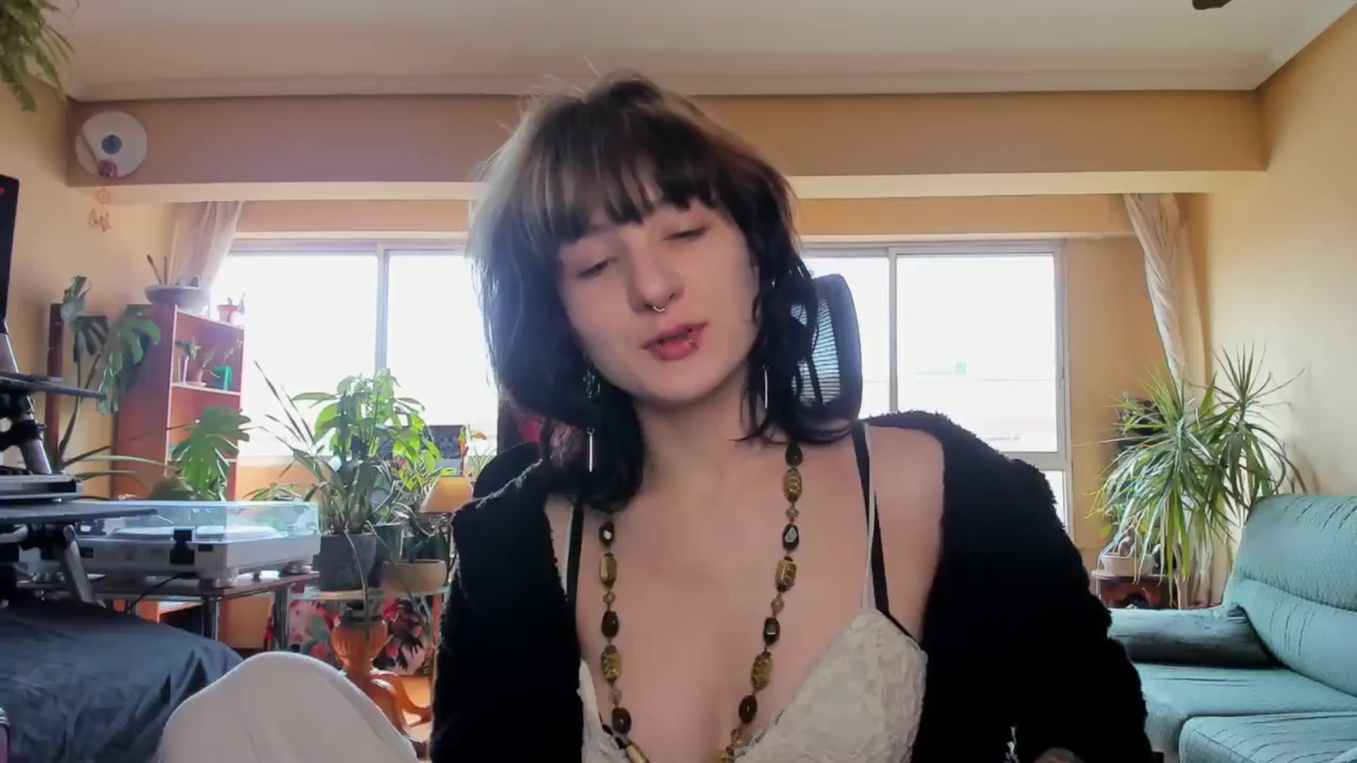 Gallery image thumbnail from Black_Aranya's myfreecams stream on, 05/09/2025, 09:42 image 19 of 20