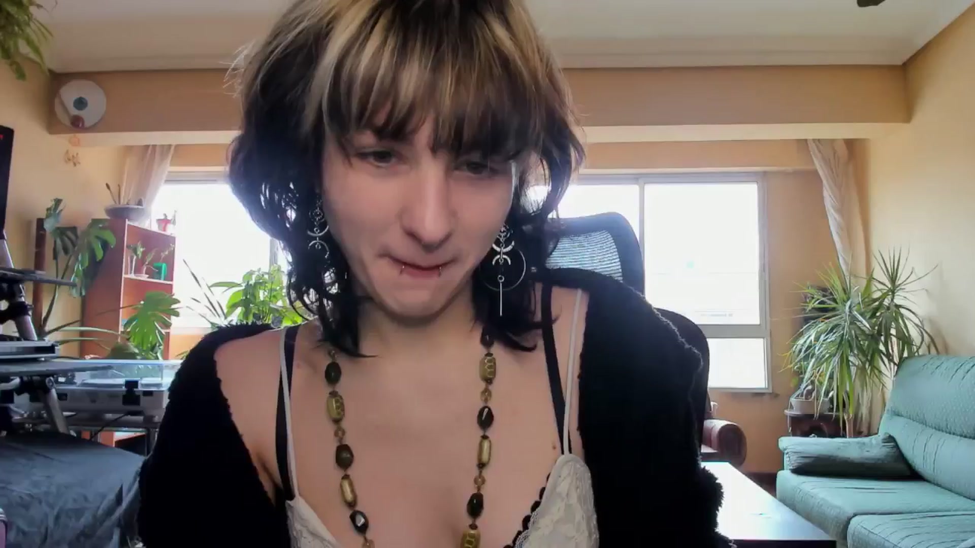 Gallery image thumbnail from Black_Aranya's myfreecams stream on, 05/09/2025, 09:42 image 7 of 20