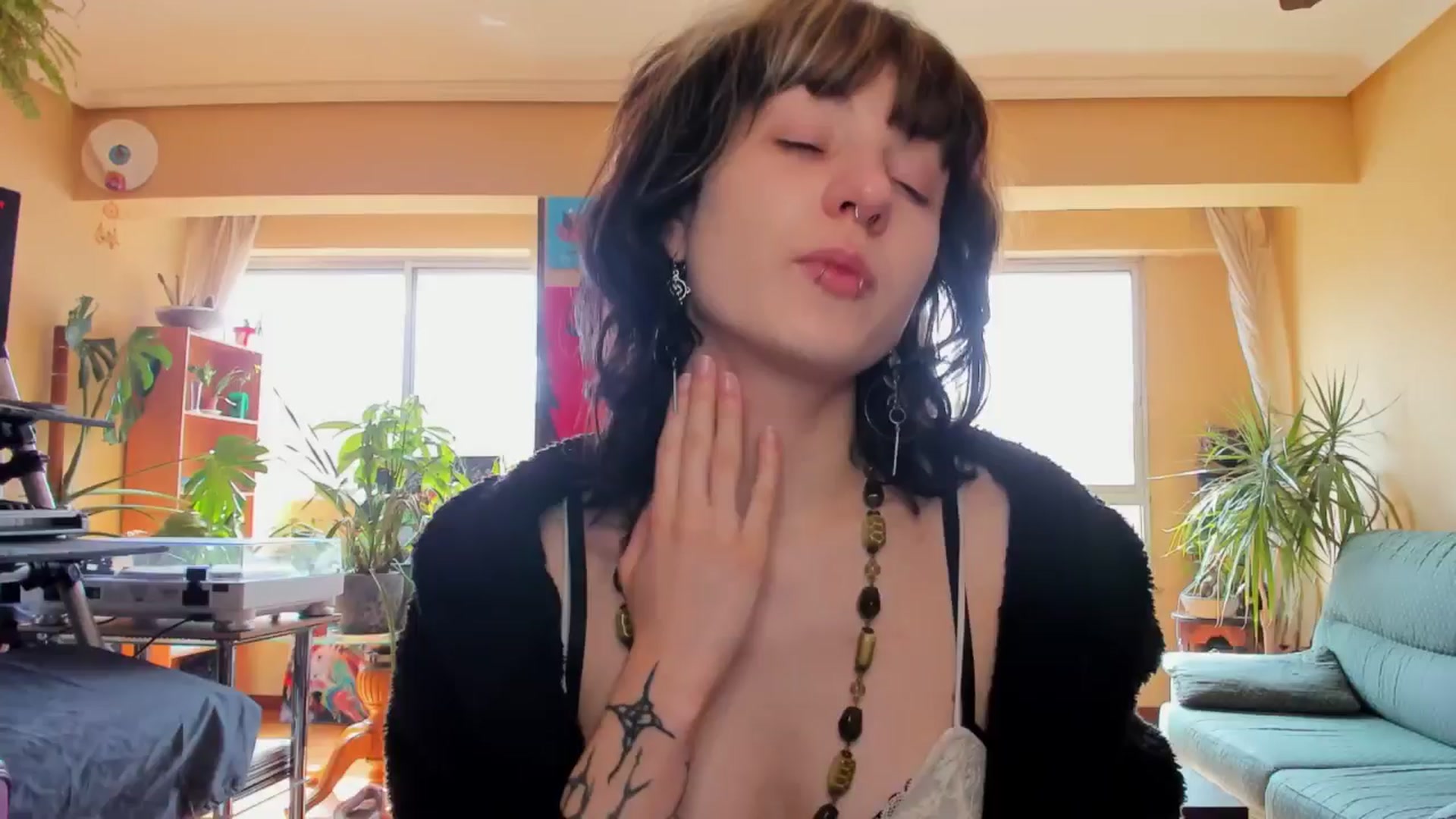 Gallery image thumbnail from Black_Aranya's myfreecams stream on, 05/09/2025, 09:42 image 18 of 20