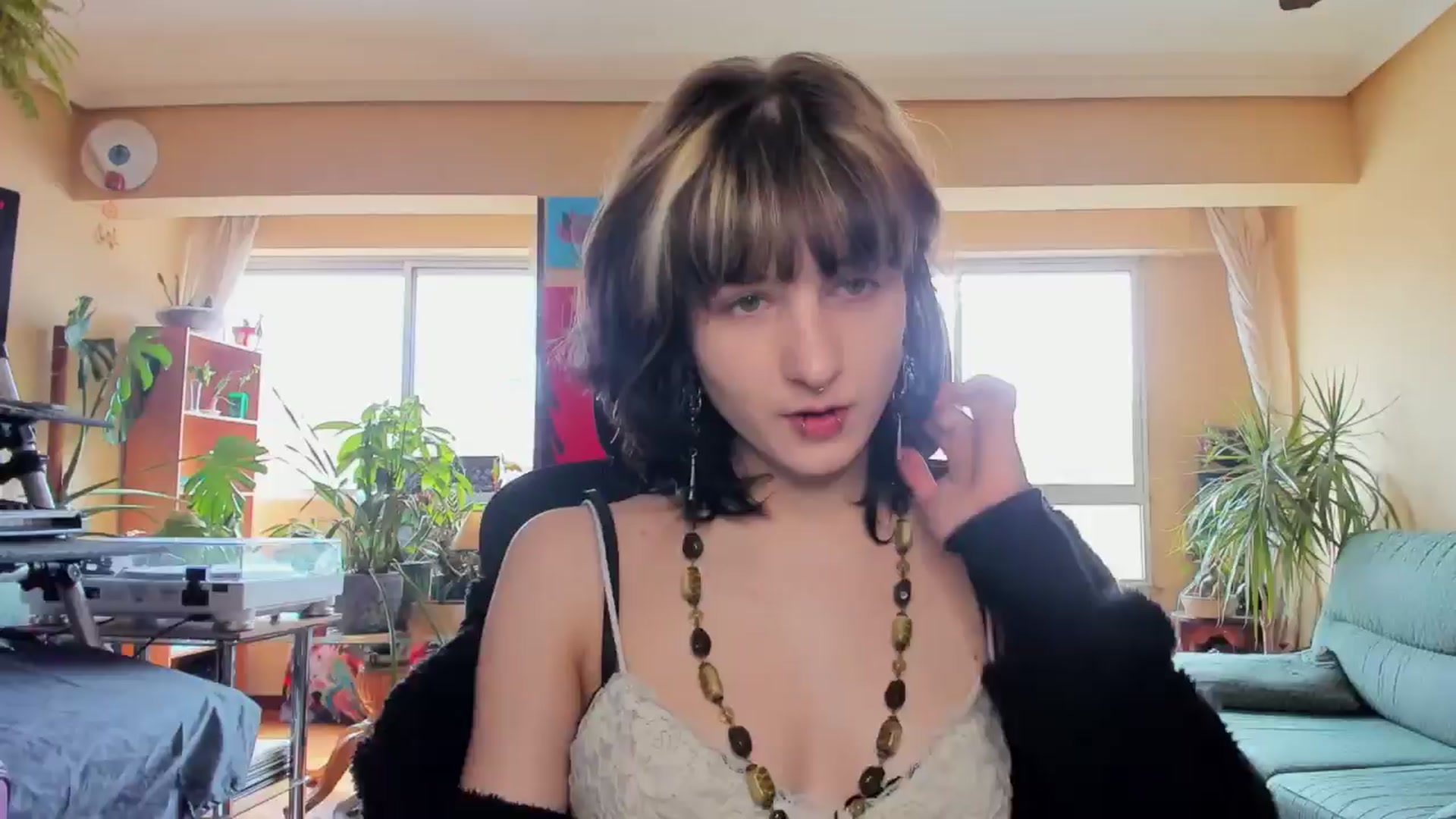 Gallery image thumbnail from Black_Aranya's myfreecams stream on, 05/09/2025, 11:43 image 1 of 20