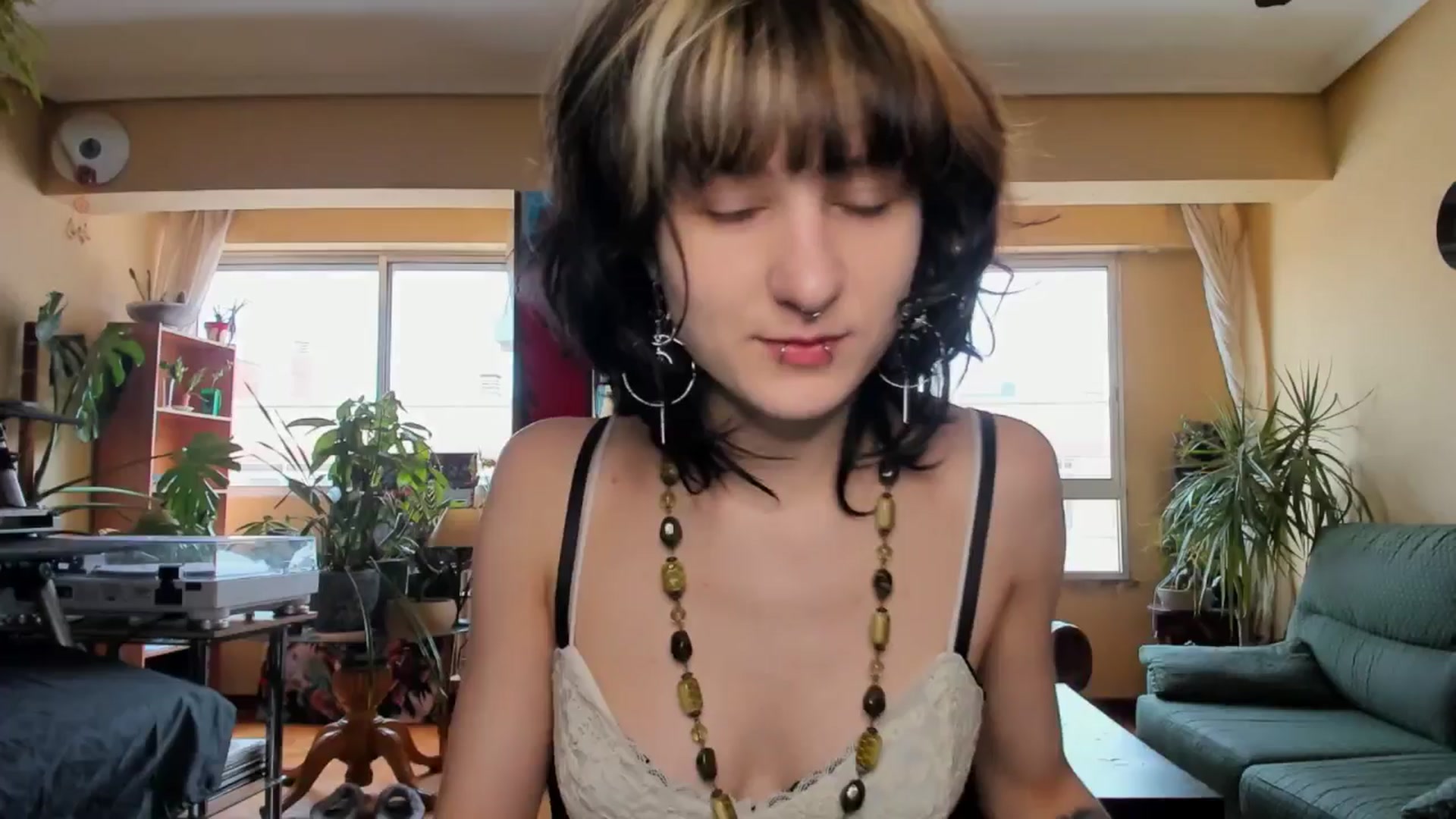 Gallery image thumbnail from Black_Aranya's myfreecams stream on, 05/09/2025, 11:43 image 6 of 20