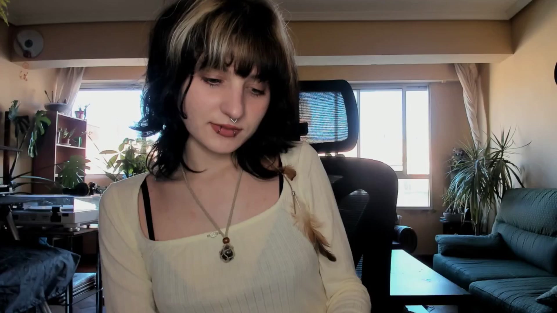 Gallery image thumbnail from Black_Aranya's myfreecams stream on, 05/15/2025, 19:48 image 6 of 20
