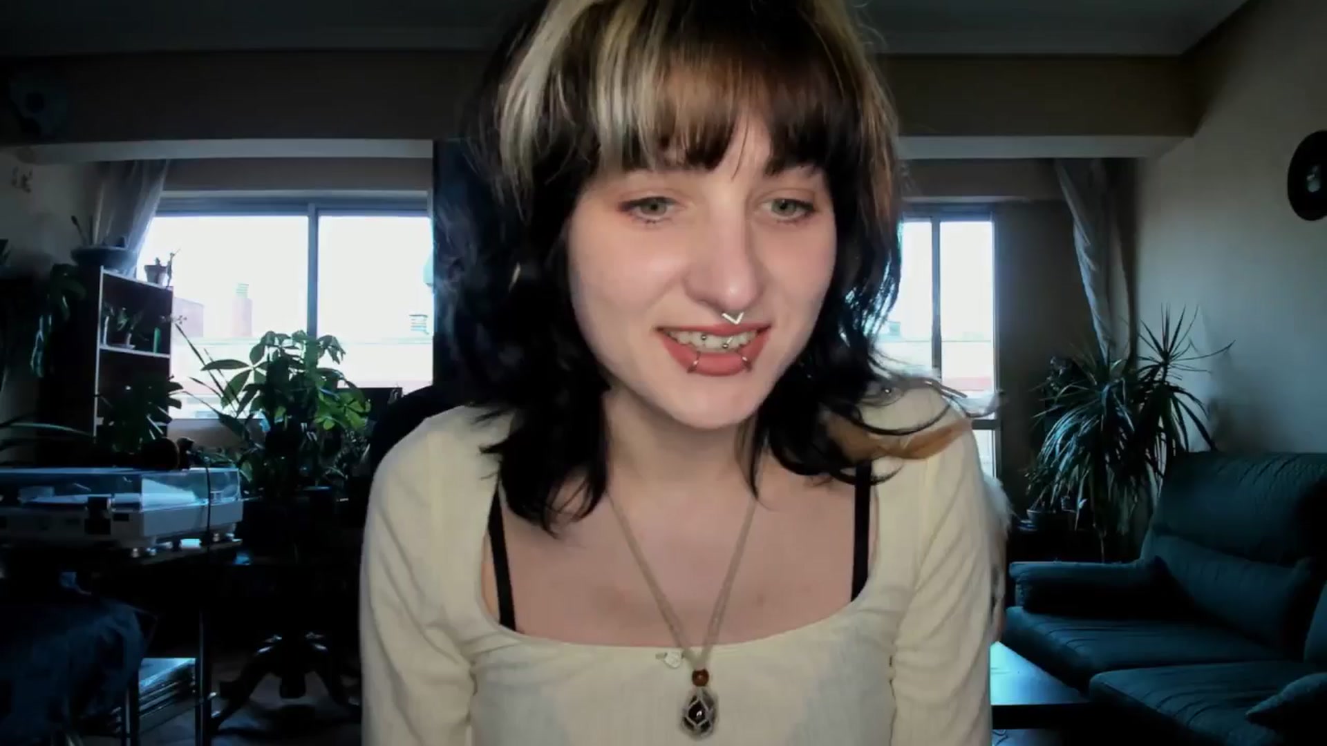 Gallery image thumbnail from Black_Aranya's myfreecams stream on, 05/15/2025, 19:48 image 13 of 20