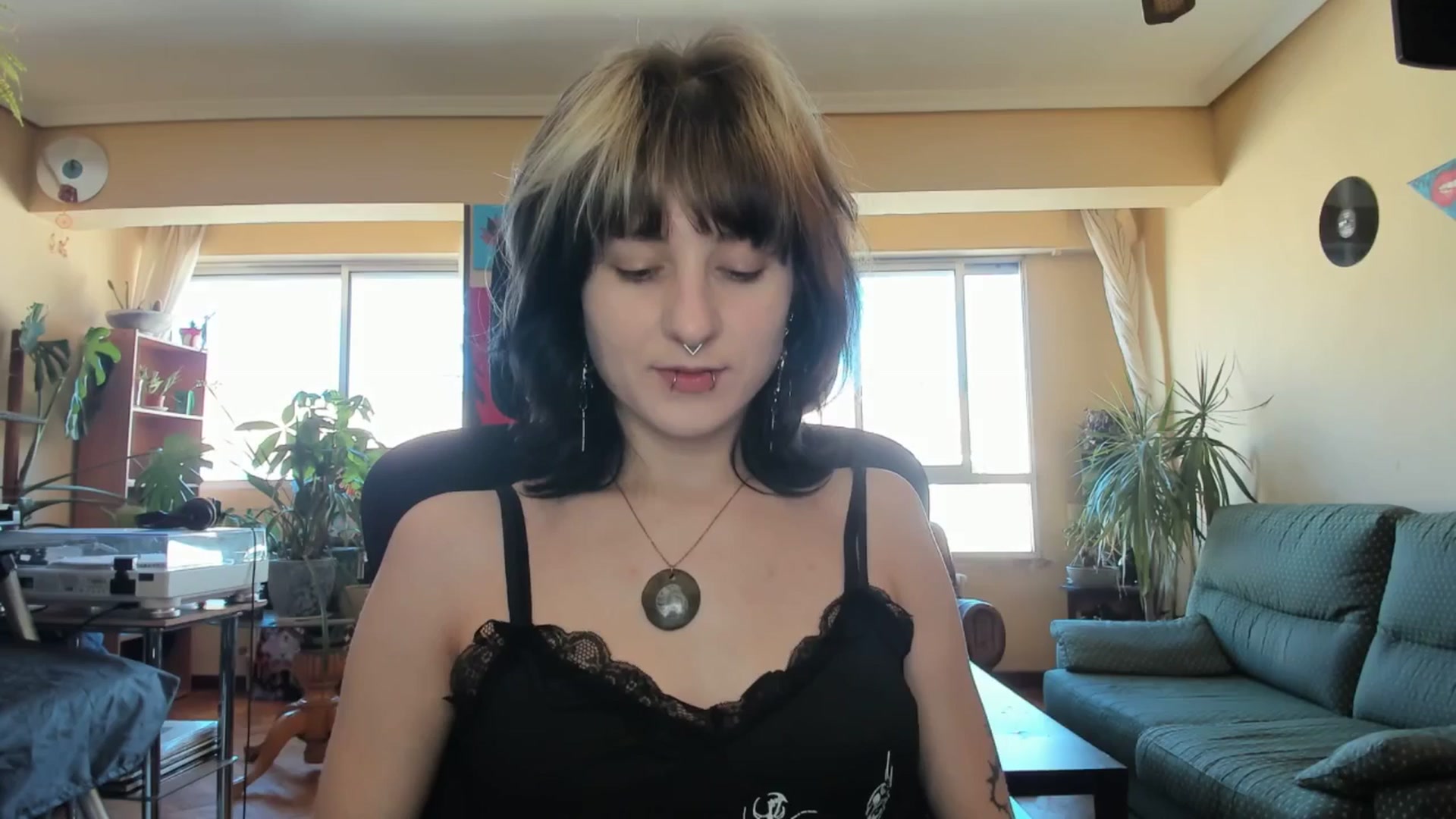 Gallery image thumbnail from Black_Aranya's myfreecams stream on, 05/16/2025, 17:17 image 19 of 20
