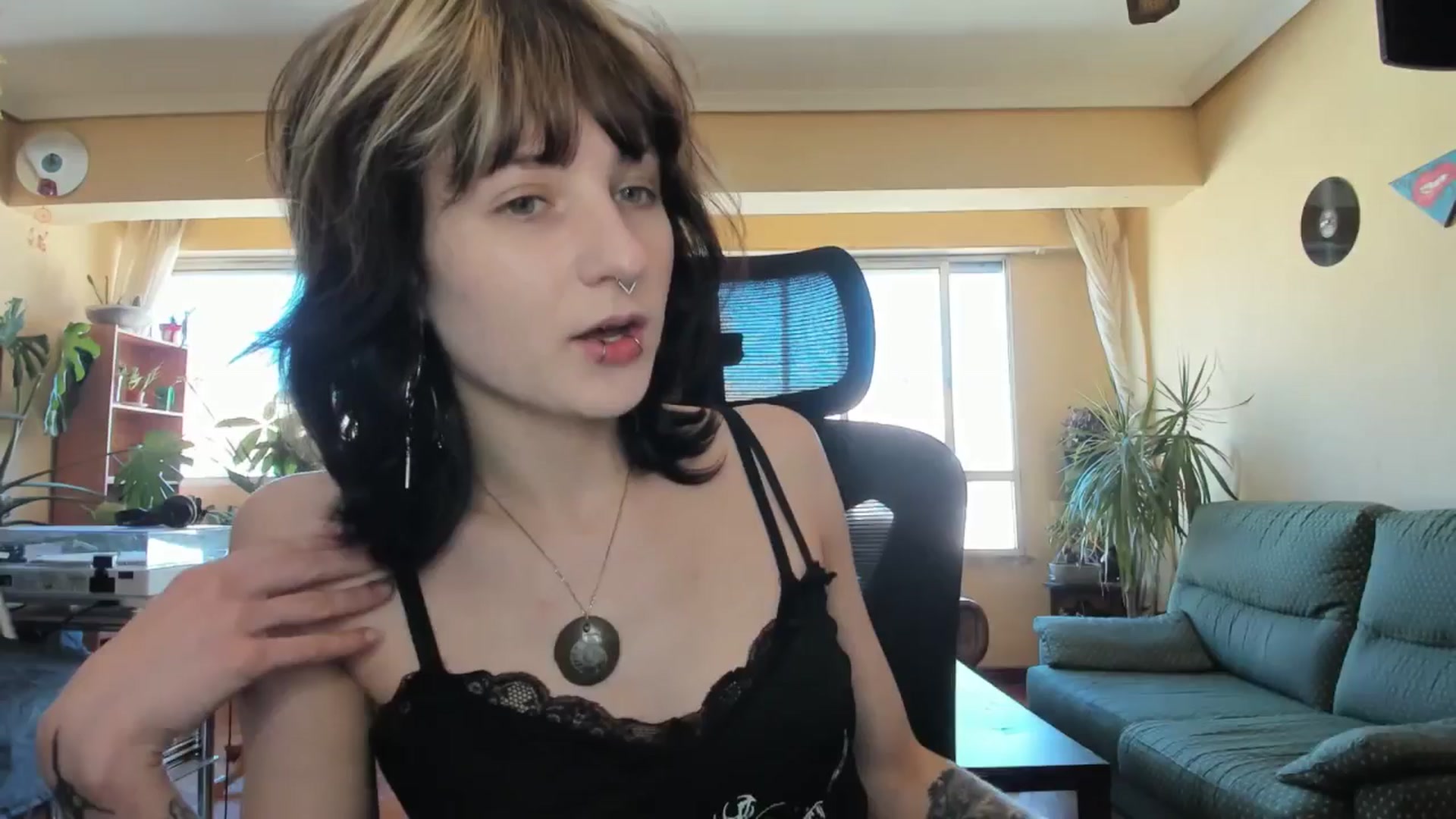 Gallery image thumbnail from Black_Aranya's myfreecams stream on, 05/16/2025, 17:17 image 9 of 20